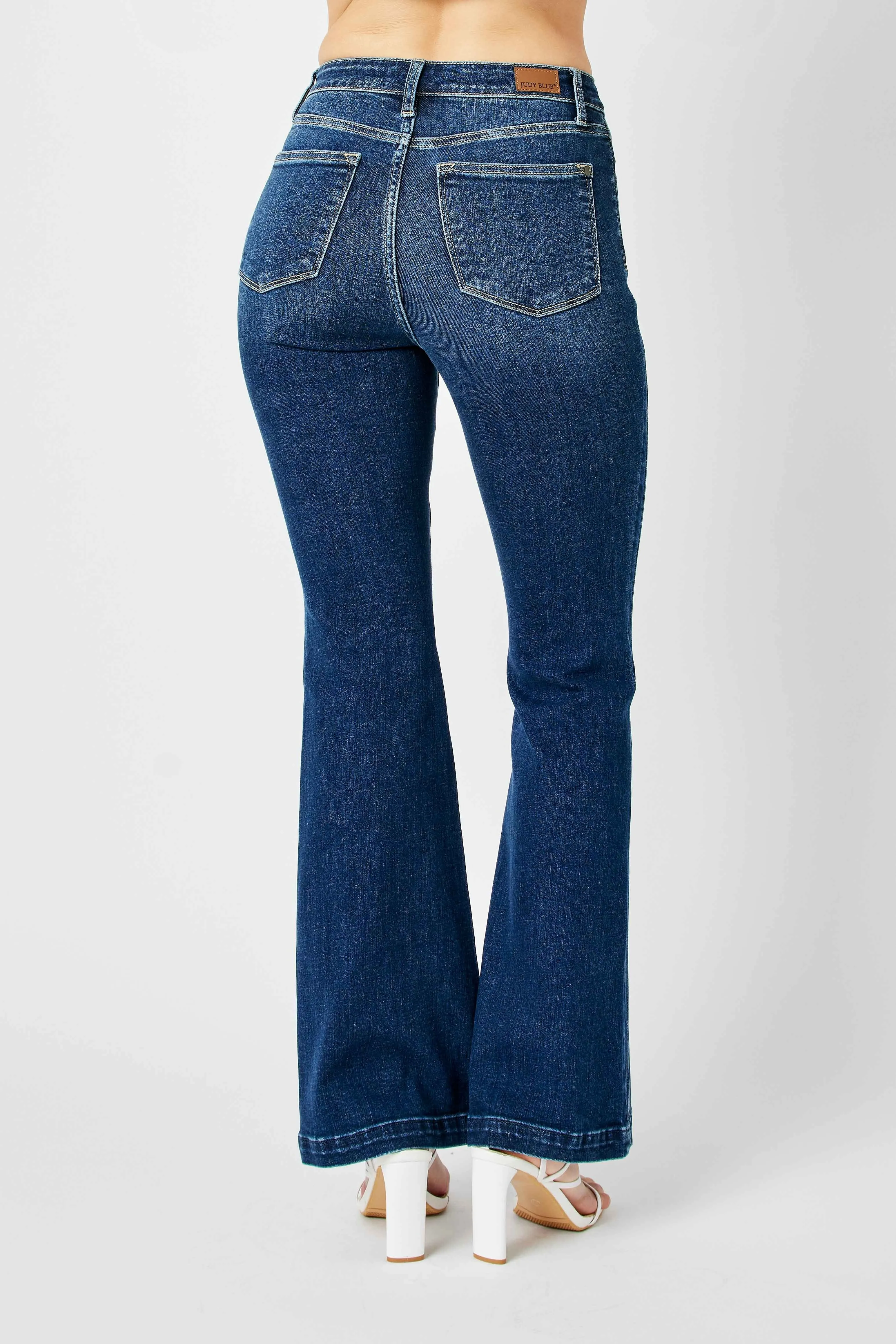 Judy Blue Full Size Hw Angled Side Seam Detail Flare Jeans Plus Size - Image 6