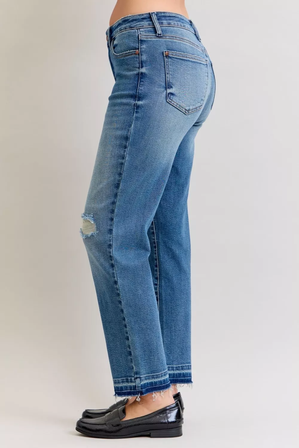 Judy Blue Full Size Mid Rise Bf Patch & Repair Destroy Release Hem Jeans Plus Size - Image 7