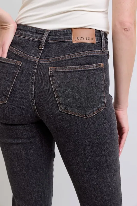 Judy Blue Full Size Mid Rise Tummy Control Slim Jeans Plus Size - Image 9