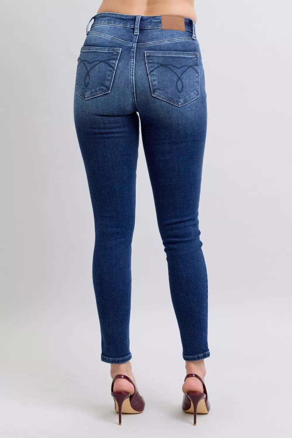 Judy Blue Full Size Washed Thermal Skinny Jeans Plus Size - Image 10