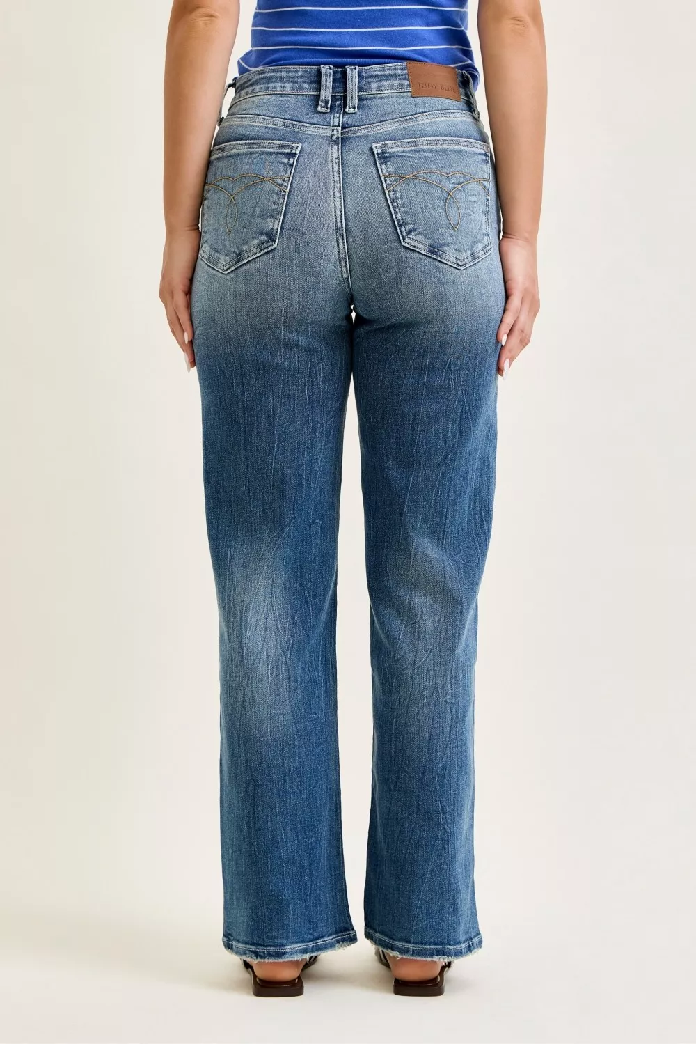 Judy Blue Mid Rise 90s Straight Jeans - Image 4