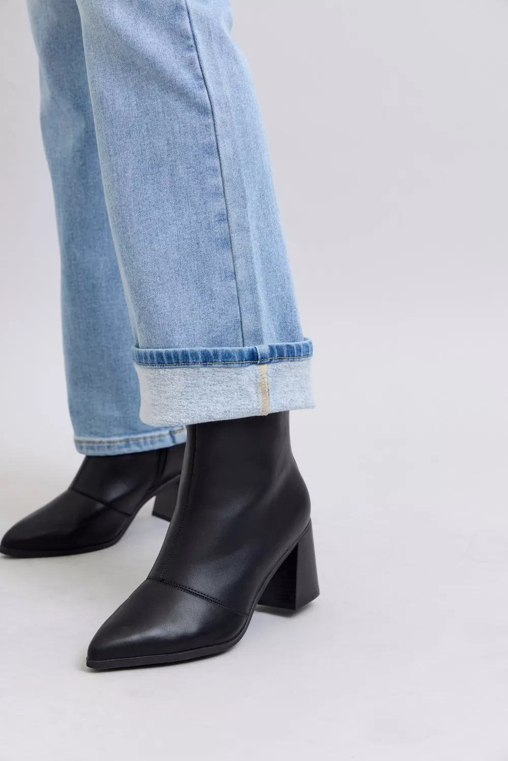 Judy Blue Mid Rise Thermal Bootcut Jeans - Image 13