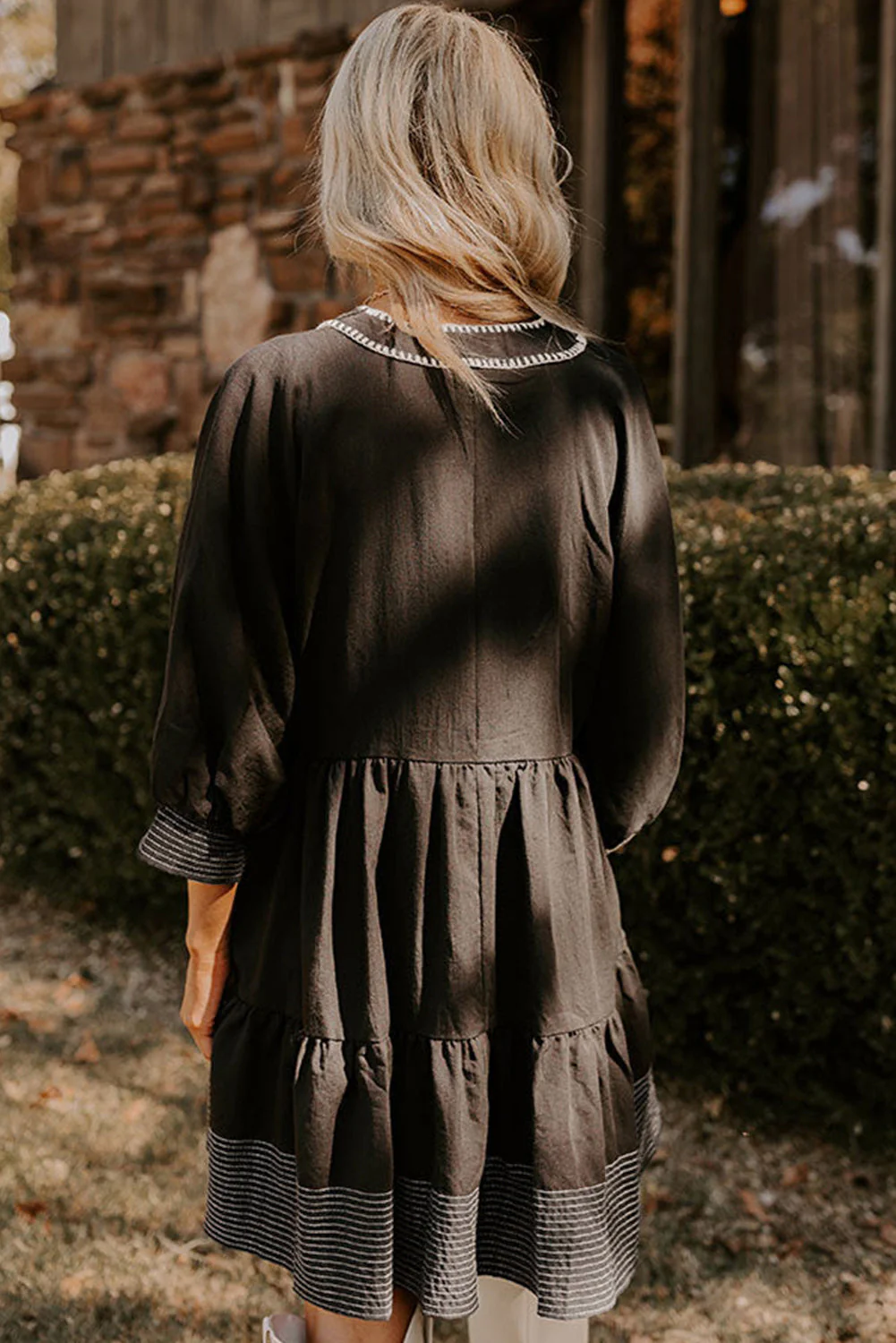 Jungle Green Contrast Stitched V Neck 3/4 Sleeve Swing Mini Dress - Image 8