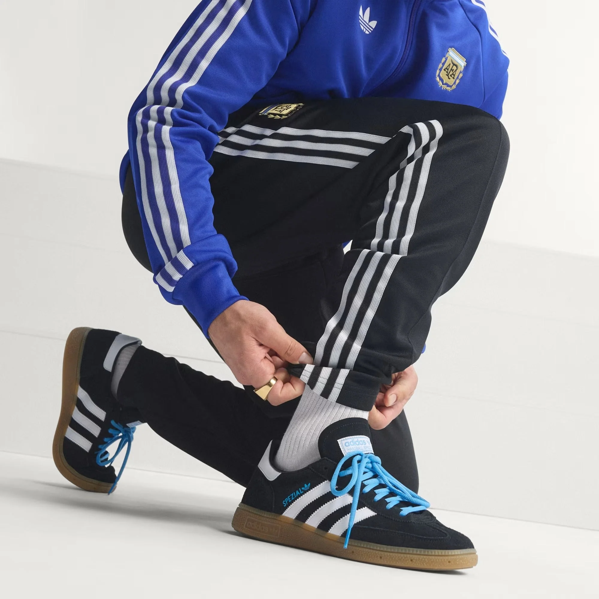 [jz6306] Mens Adidas Afa Argentina Originals Track Pants - Black - Image 8