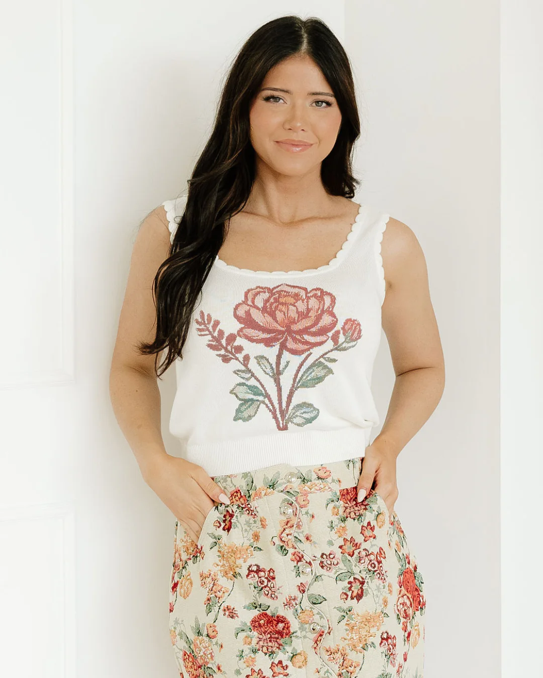 Kahlani Retro Floral Print Scalloped Square Neck Knit Sweater Vest - Image 4