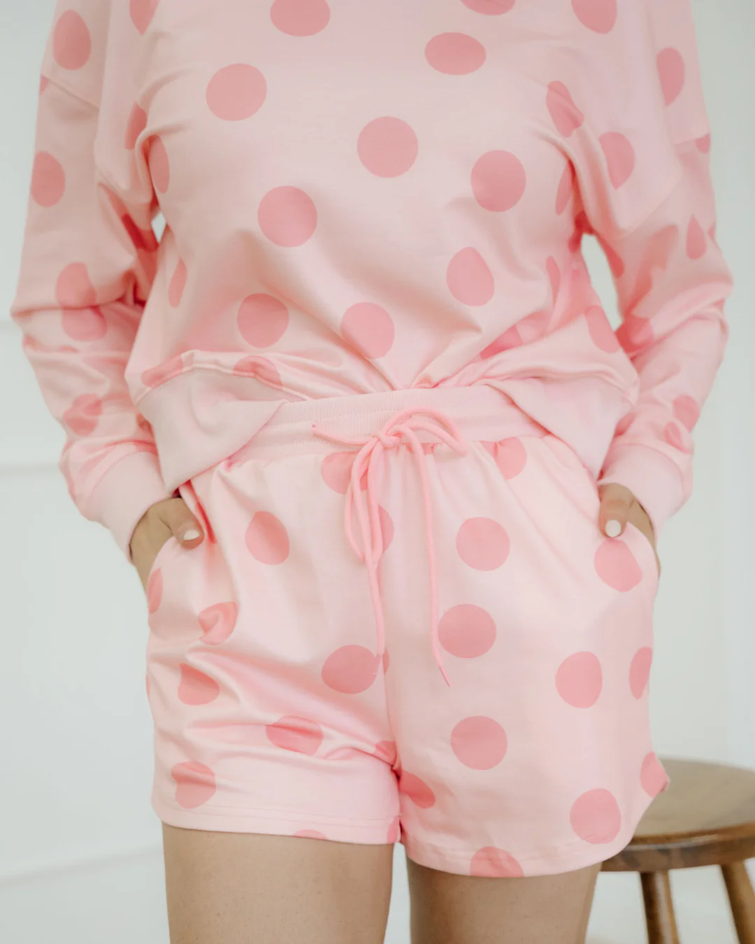 Kaylee Polka Dot Print Drop Shoulder Pullover Drawstring Shorts Set - Pink - Image 4