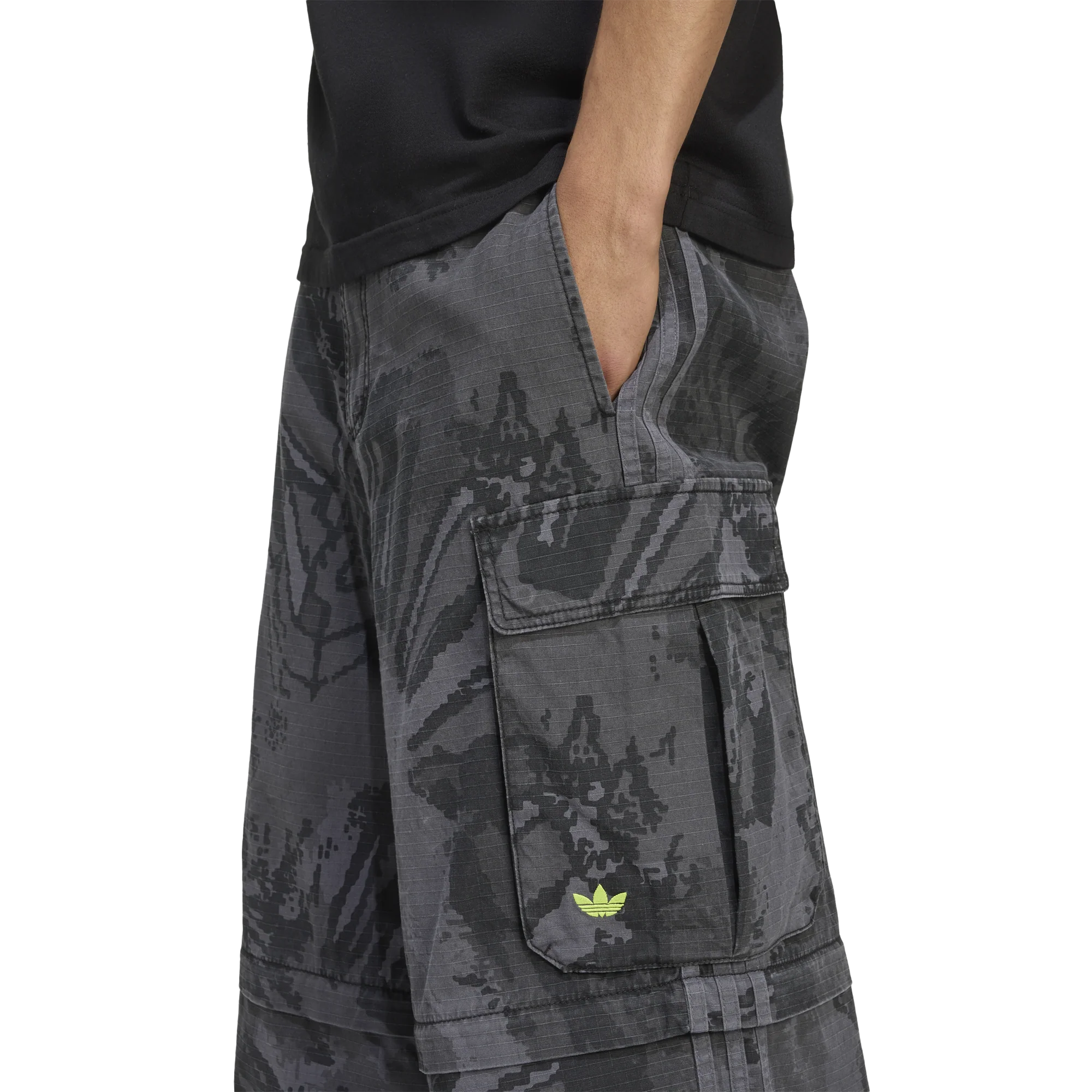 [kd2253] Mens adidas Zip Off Cargo Pants - Image 4