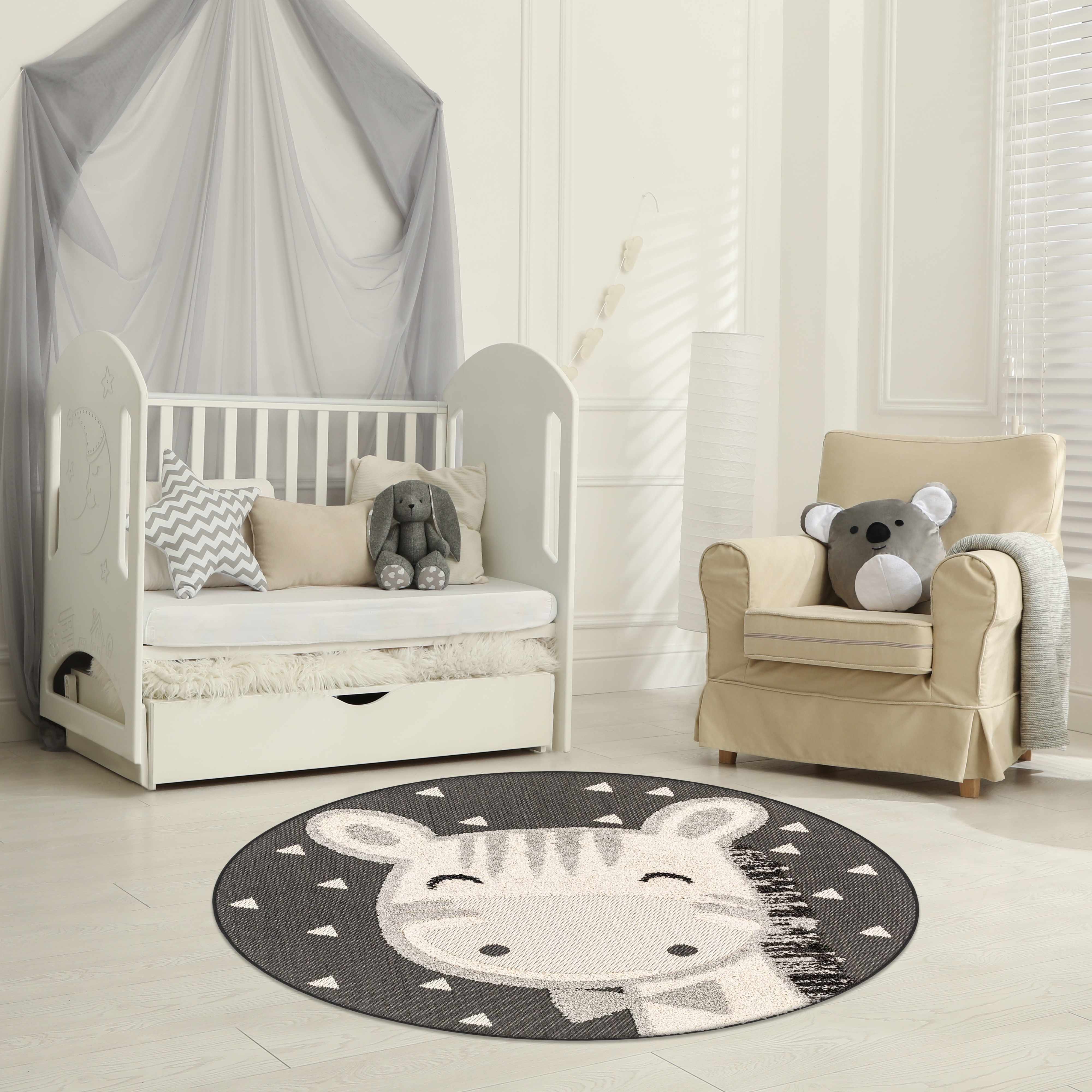 Kids Giraffe Bowtie Animal Print Nursery Outdoor Area Rug - Clearance - Image 4