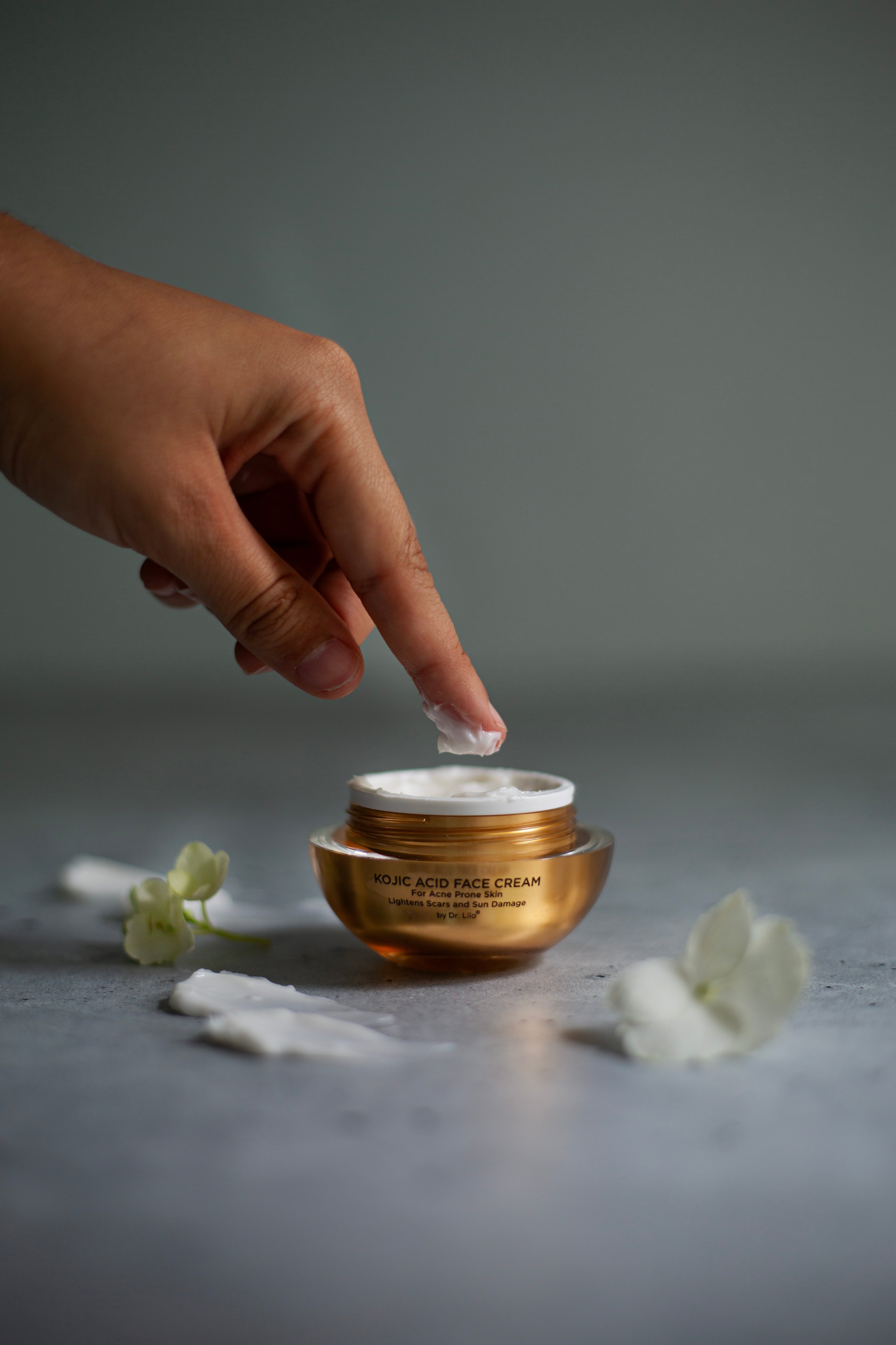 Kojic Acid Brightening Face Cream – Vegan, Gluten-Free & Acne-Prone Skin Friendly - Image 4