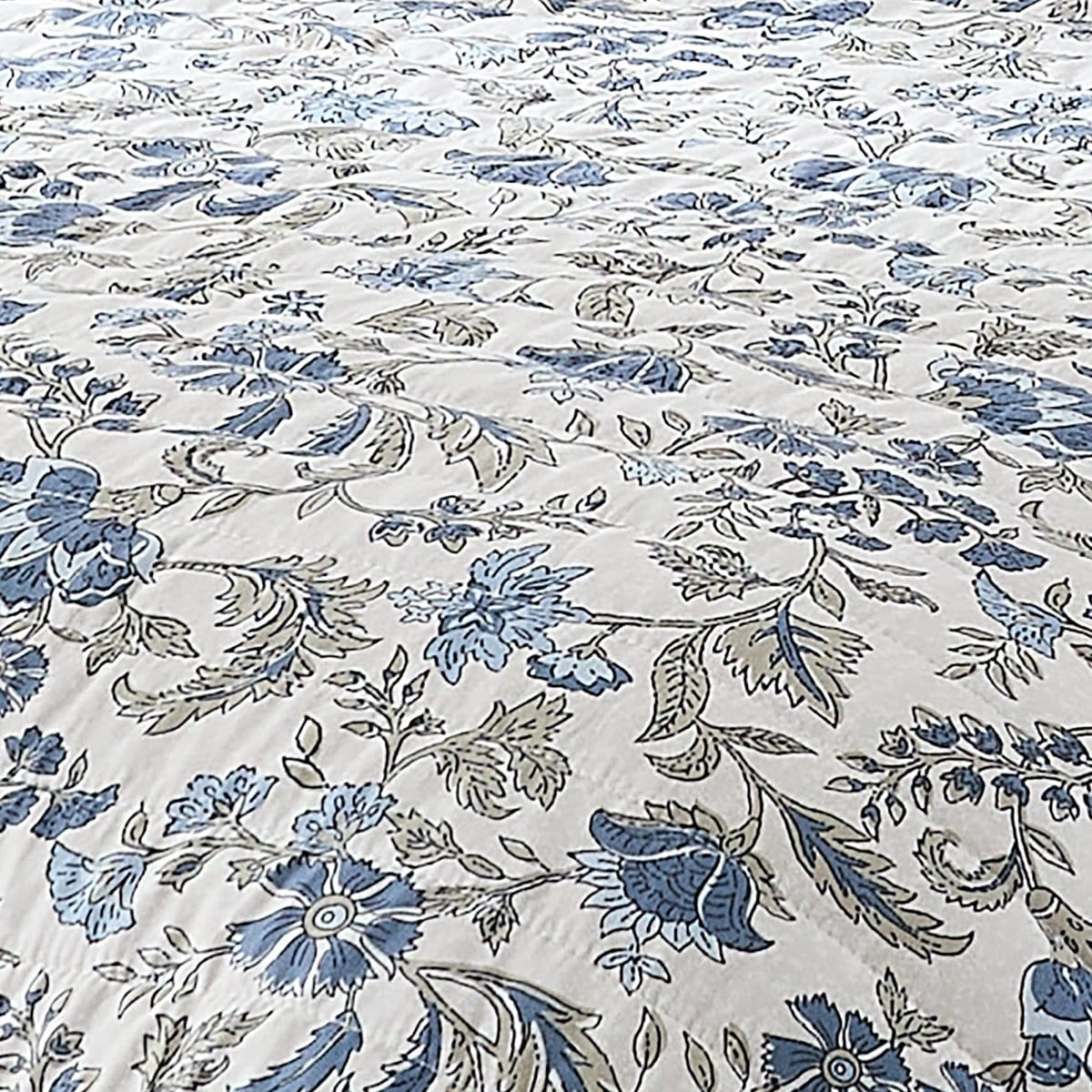 Lillian Block Print Reversible Quilt 6 Set - Image 12