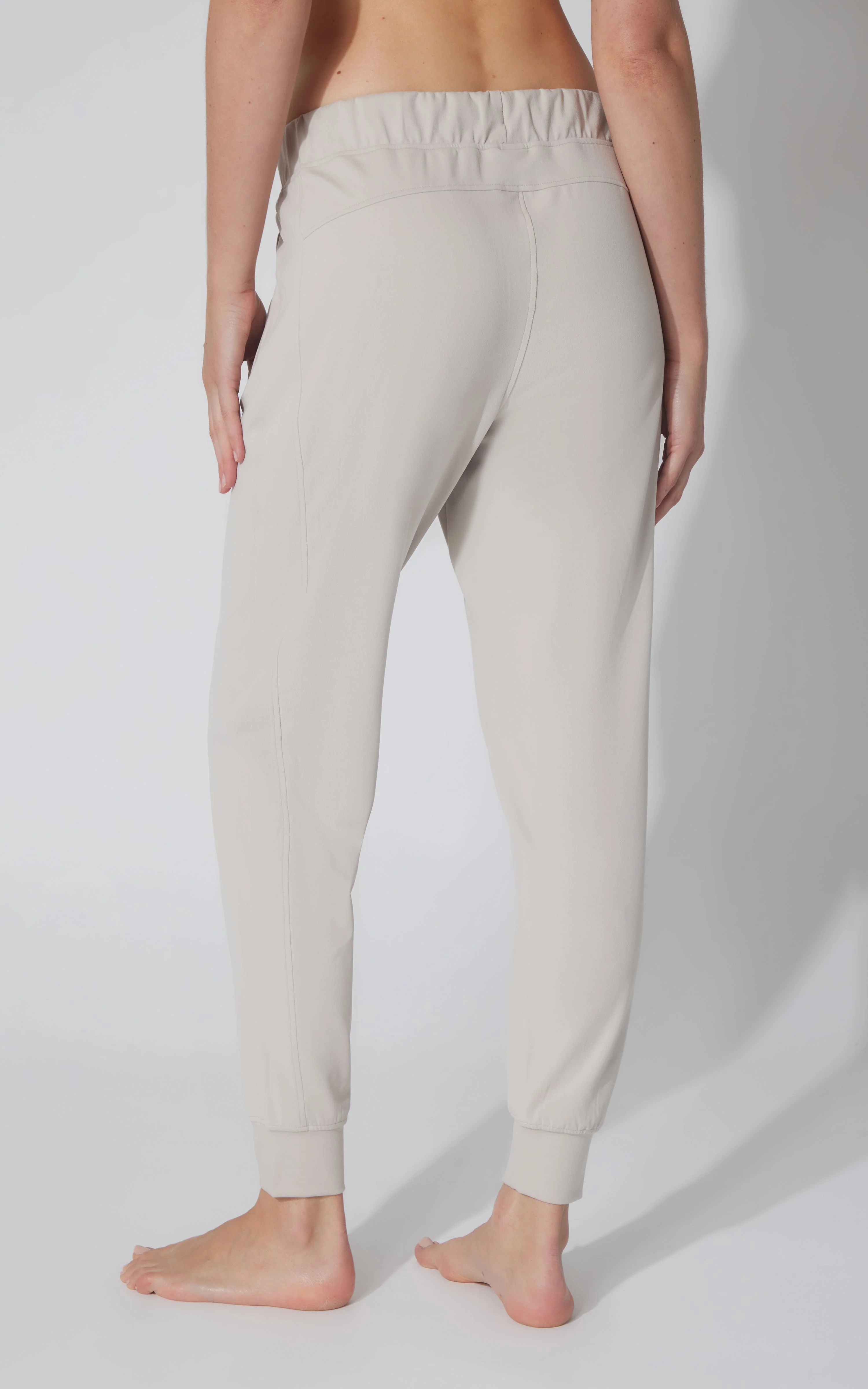 Lux Avenue Side Pocket Jogger - Image 39