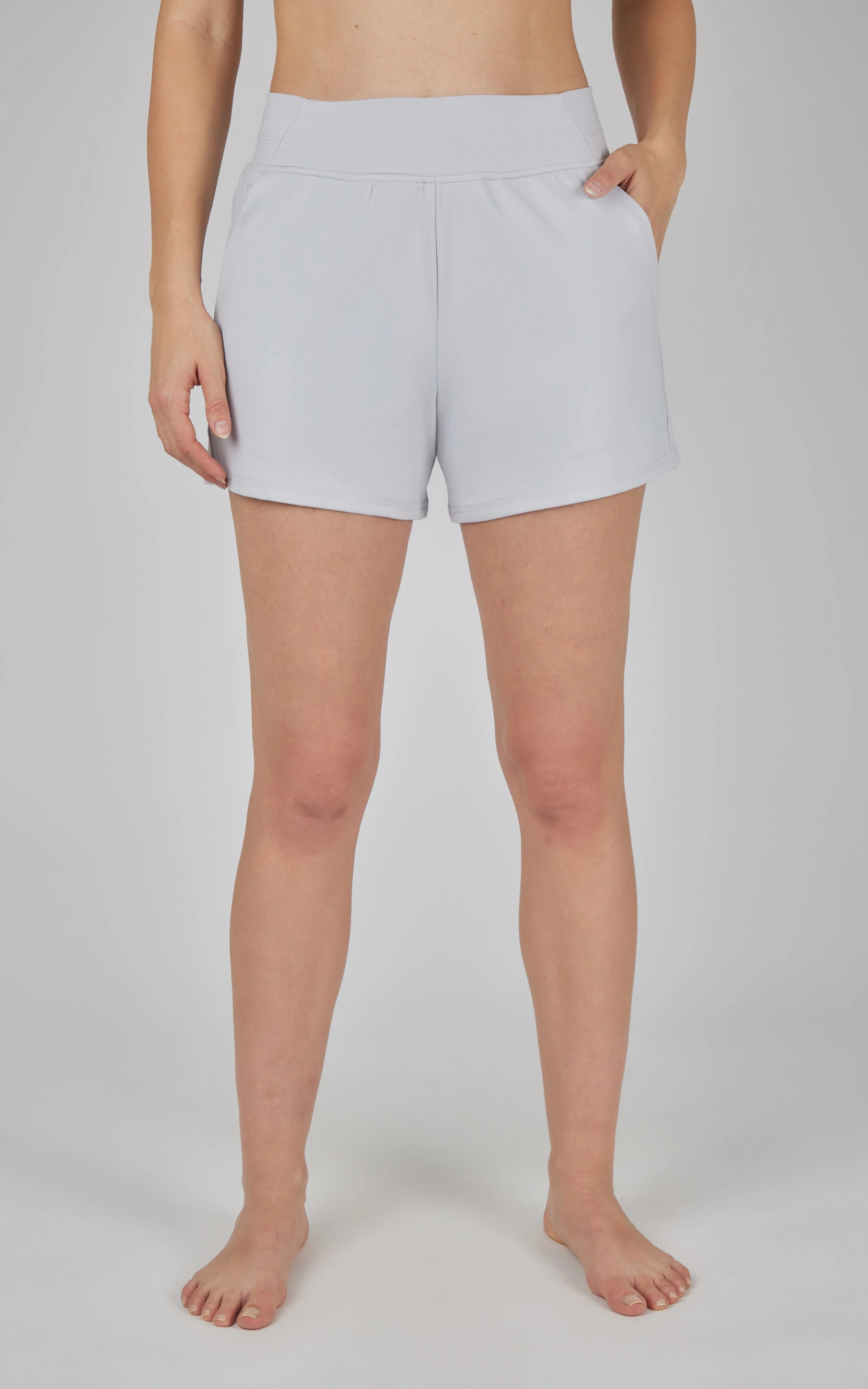 Lux Clean Front Multi Pocket 4" Short - Image 36