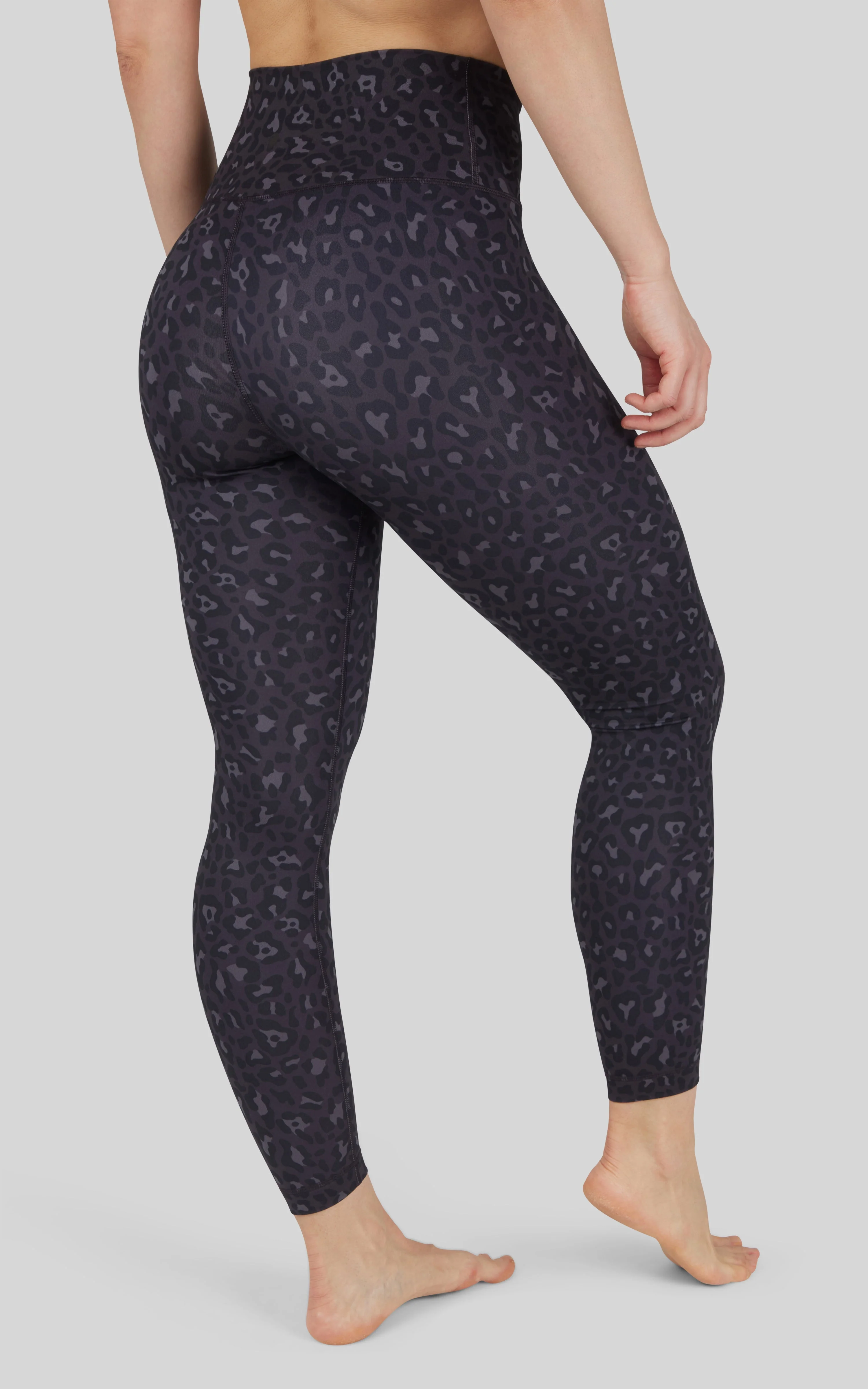 Lux Leopard Ankle Legging - Image 38