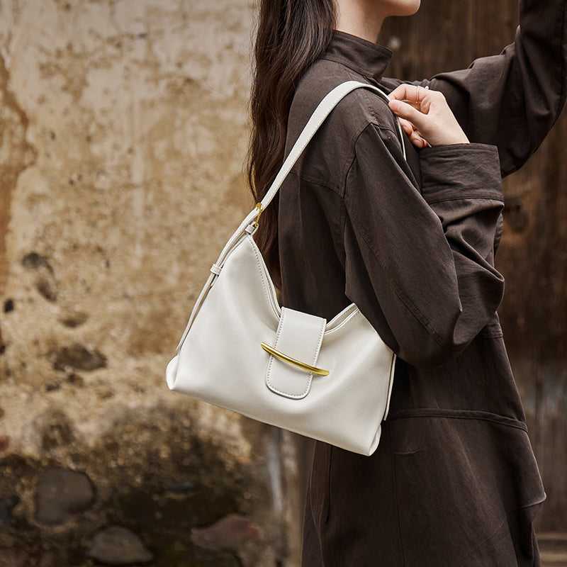 Luxe Glossy Hobo Shoulder Bag - Image 17
