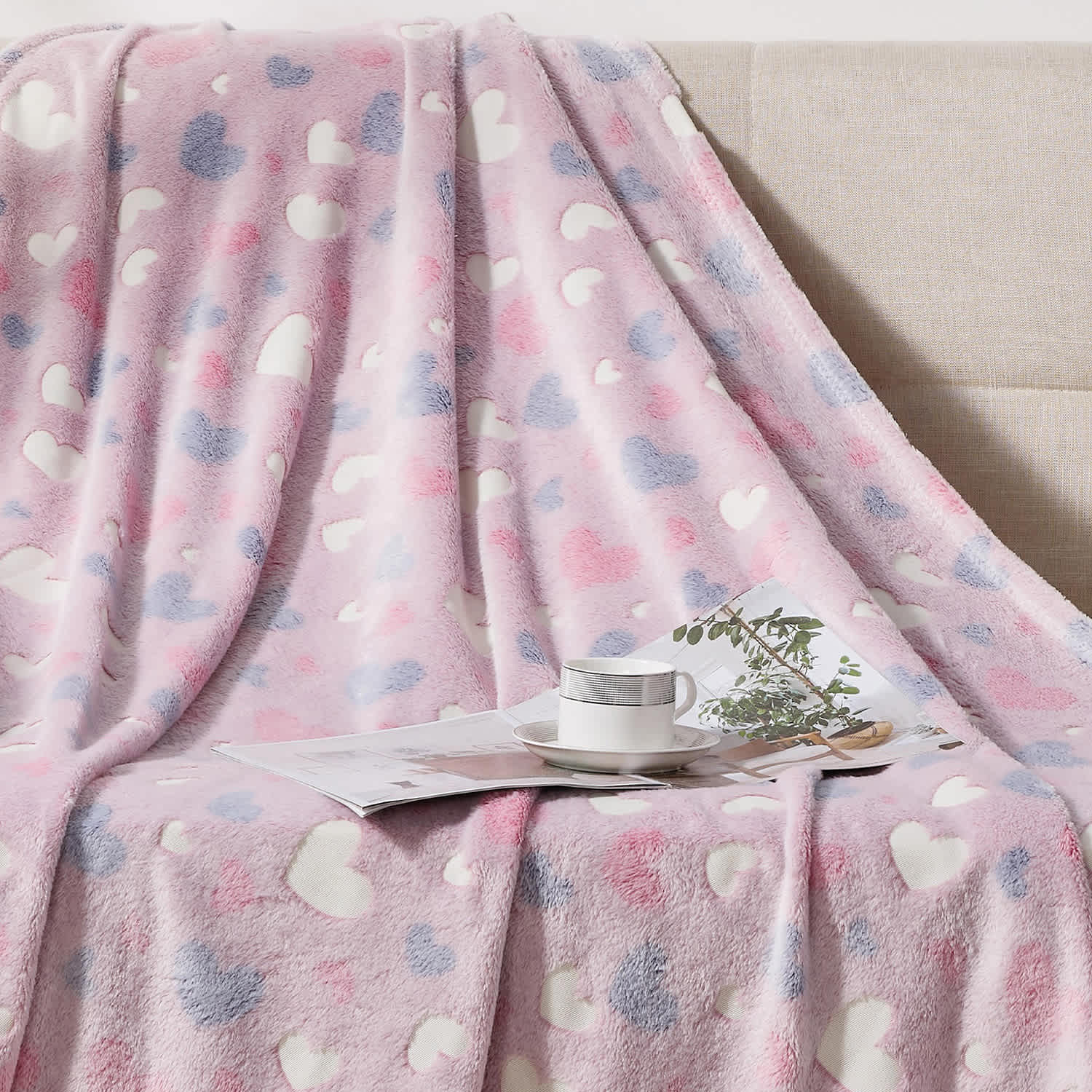 Luxury Home Glow in the Dark Ultra Soft Micro Plush Fleece Blanket - Image 6