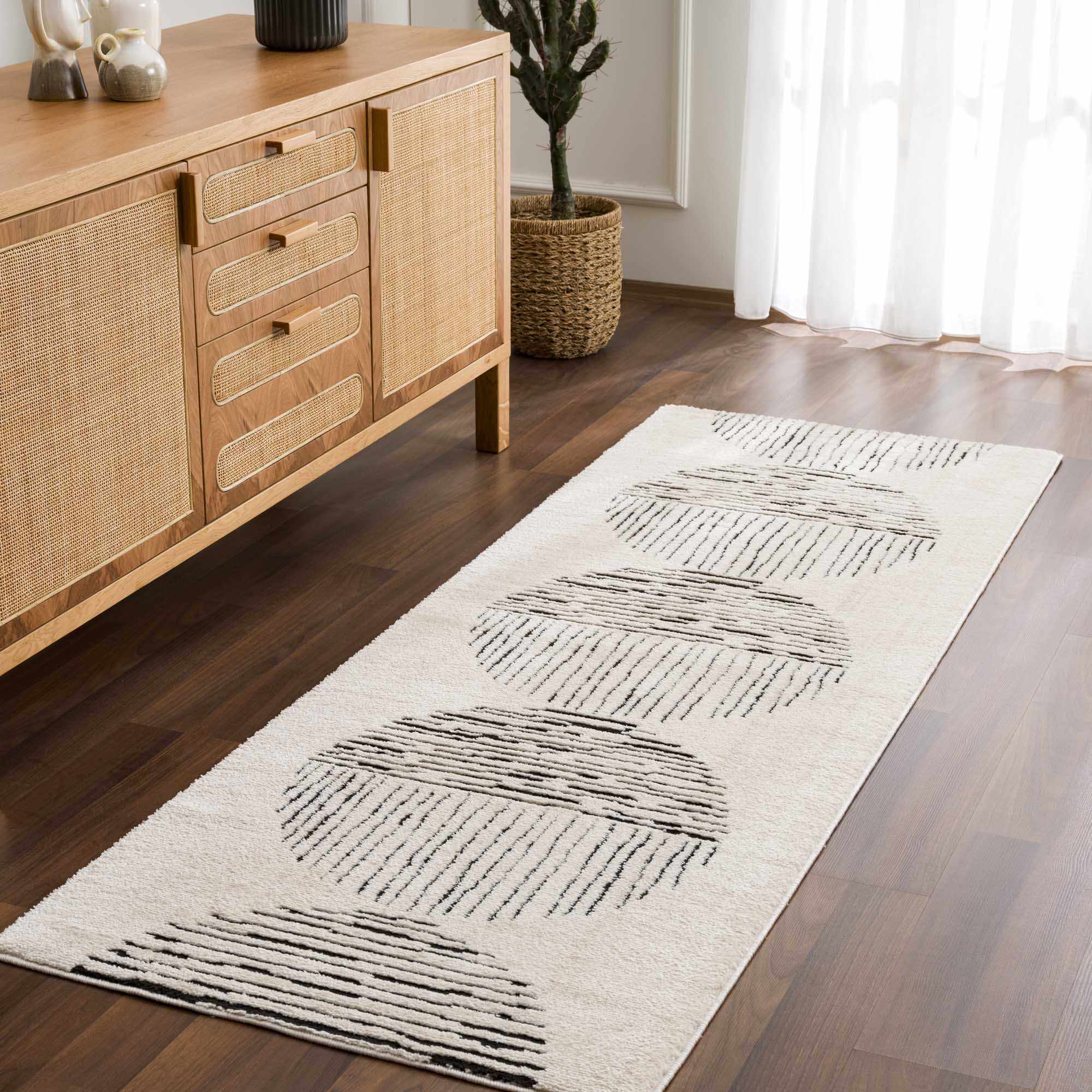 Mahsa Area Rug - Image 3