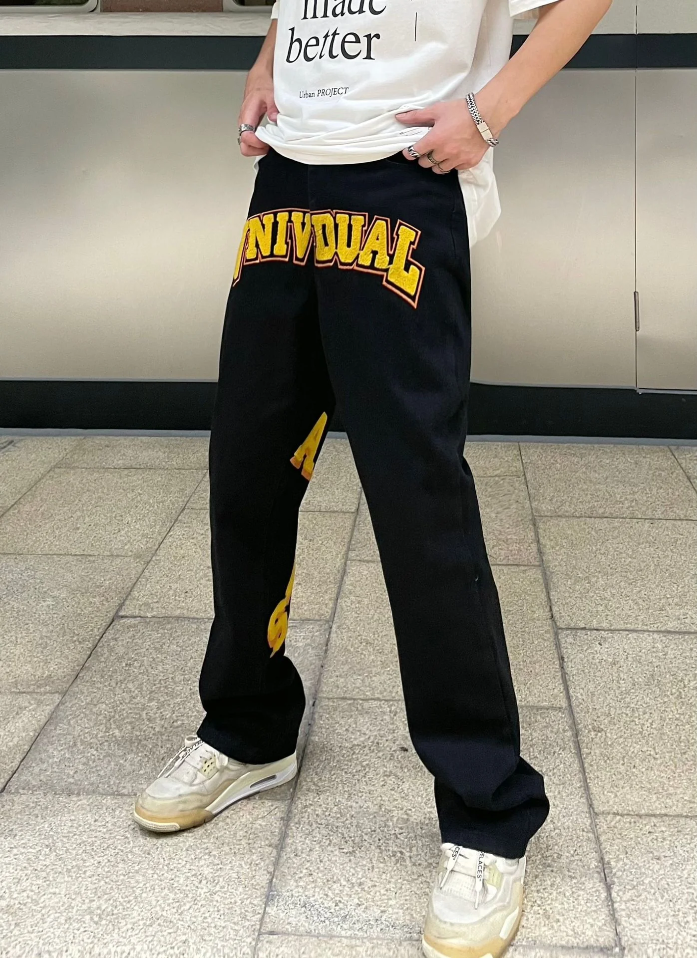 Men's And Women's Towel Embroidered Street Fashion Jeans Trousers - Image 4