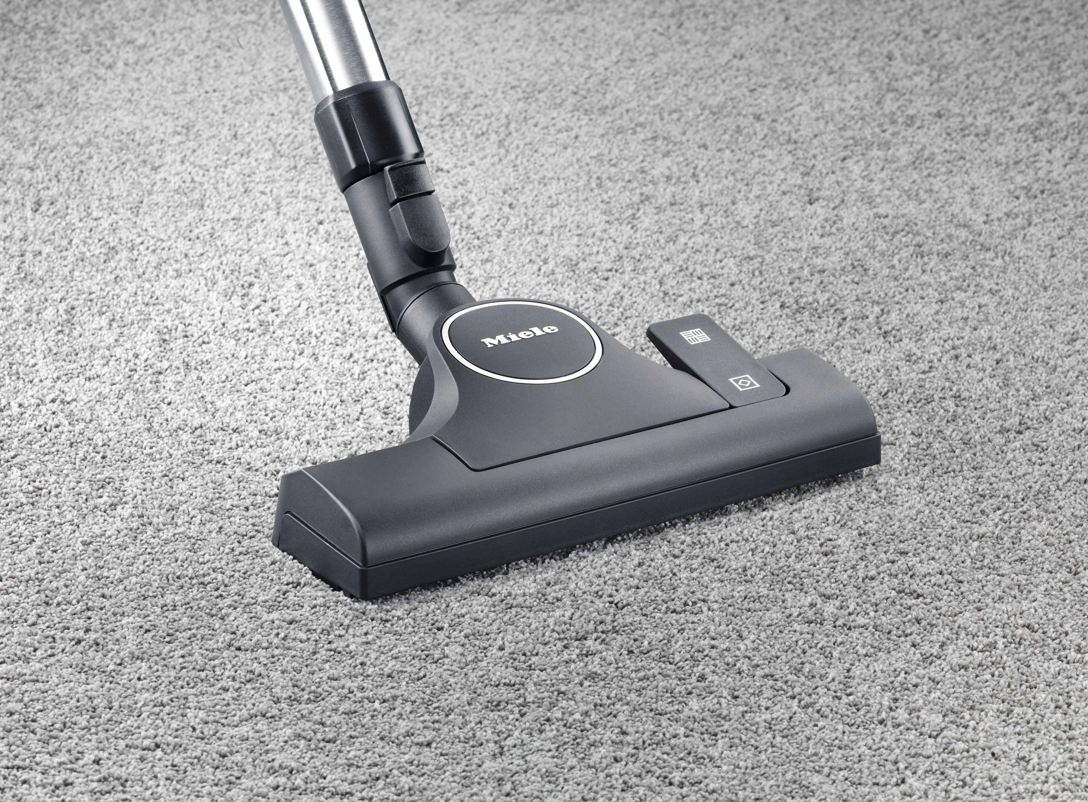 Miele Classic C1 Pure Suction PowerLine SBAN0 Vacuum Canister in Graphite Grey - Image 4