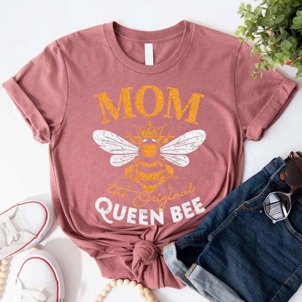 Mom, The Original Queen Bee Shirt – Stylish & Fun Mother's Day Tee - Image 12