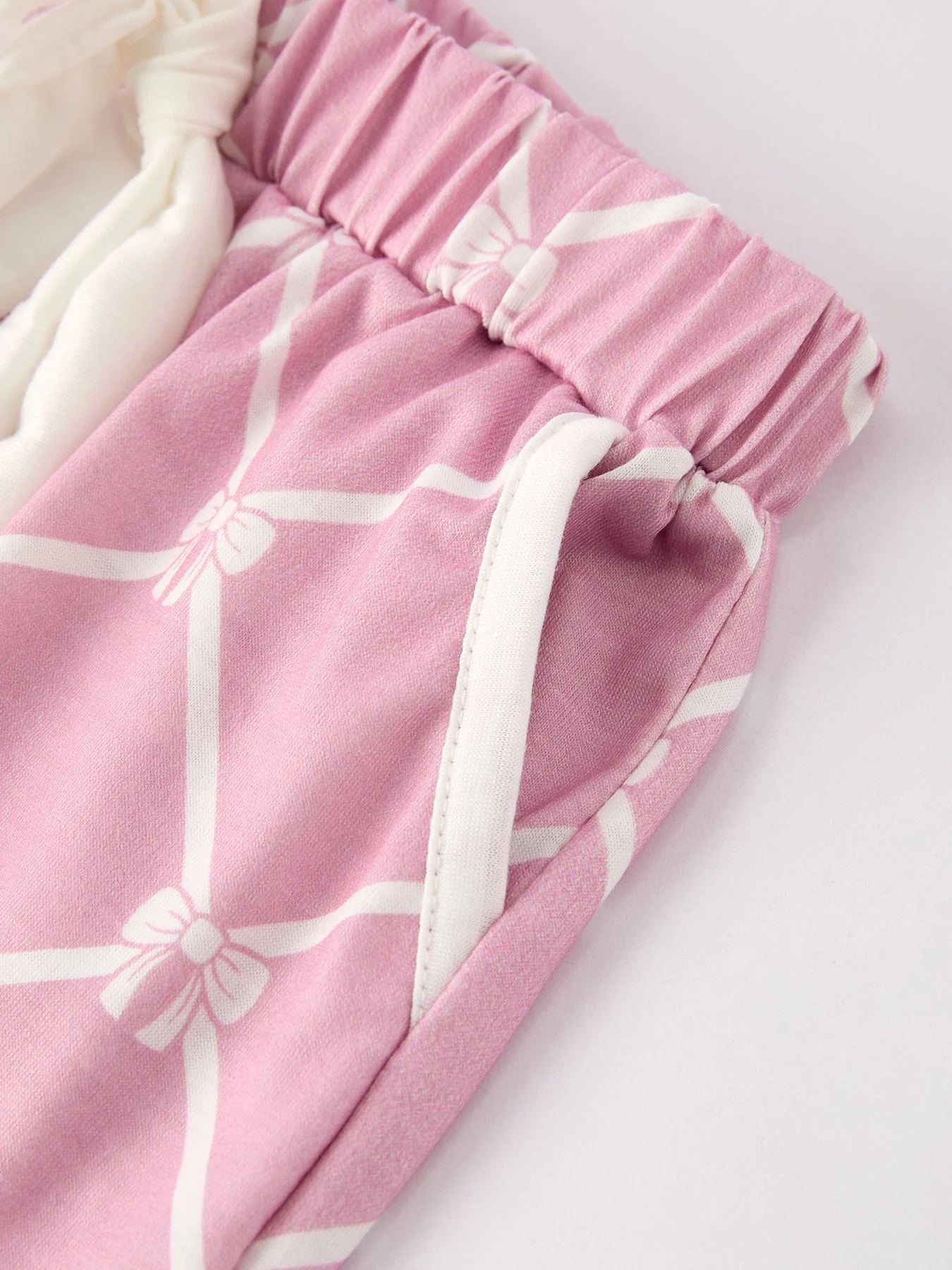 Mommy & me Autumn Check Bow Girls Lapel Pajamas - Image 9