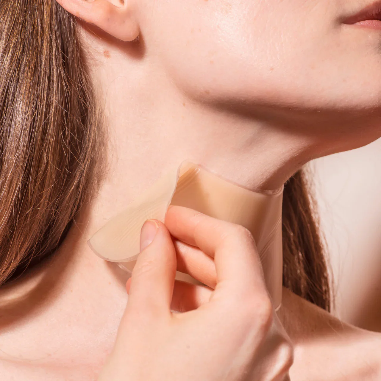 Neck Wrinkle Mask | Reusable Skin Plumping Neck Patch - Image 6