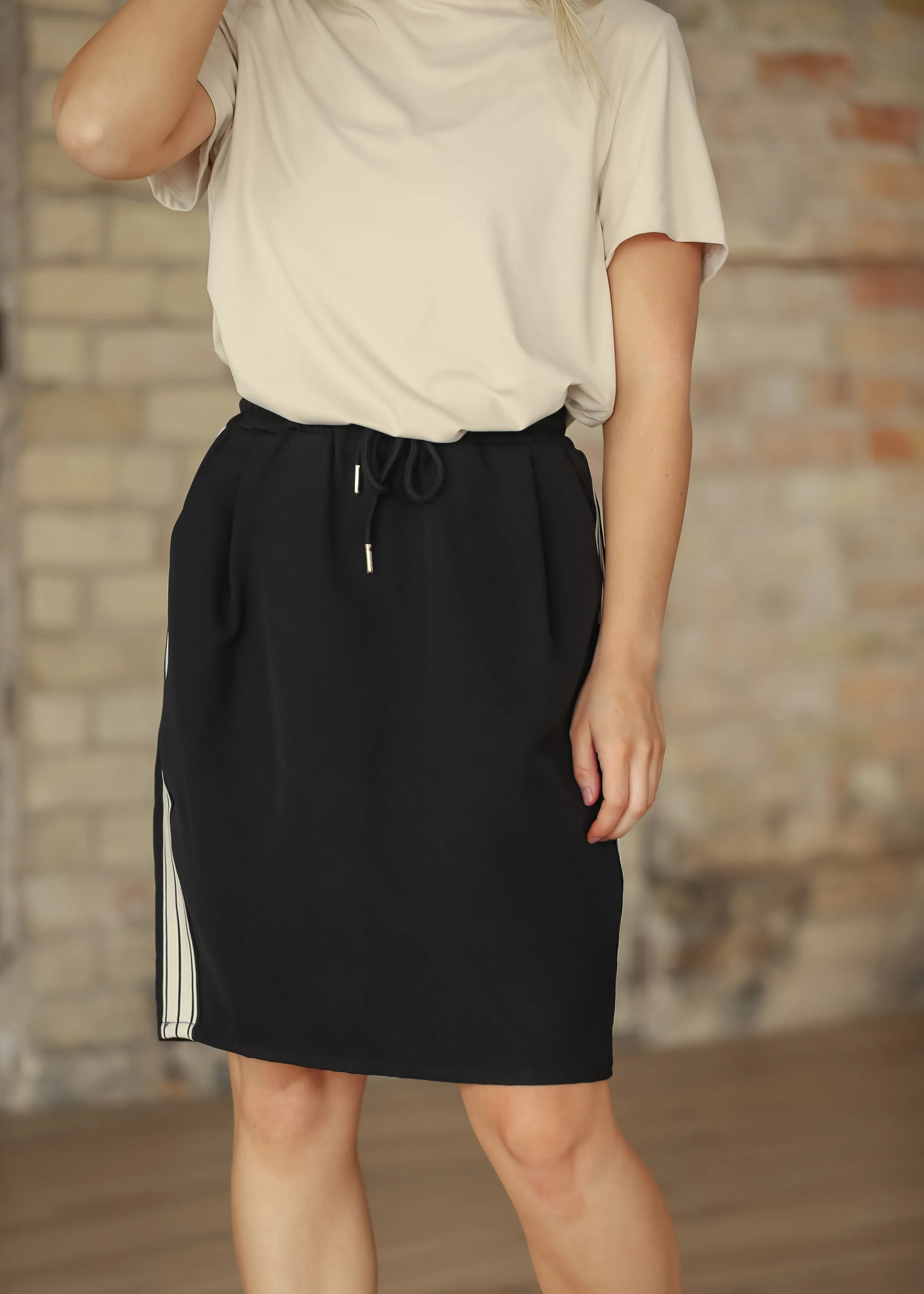 Nina Mid-Rise Track Skirt - Image 26