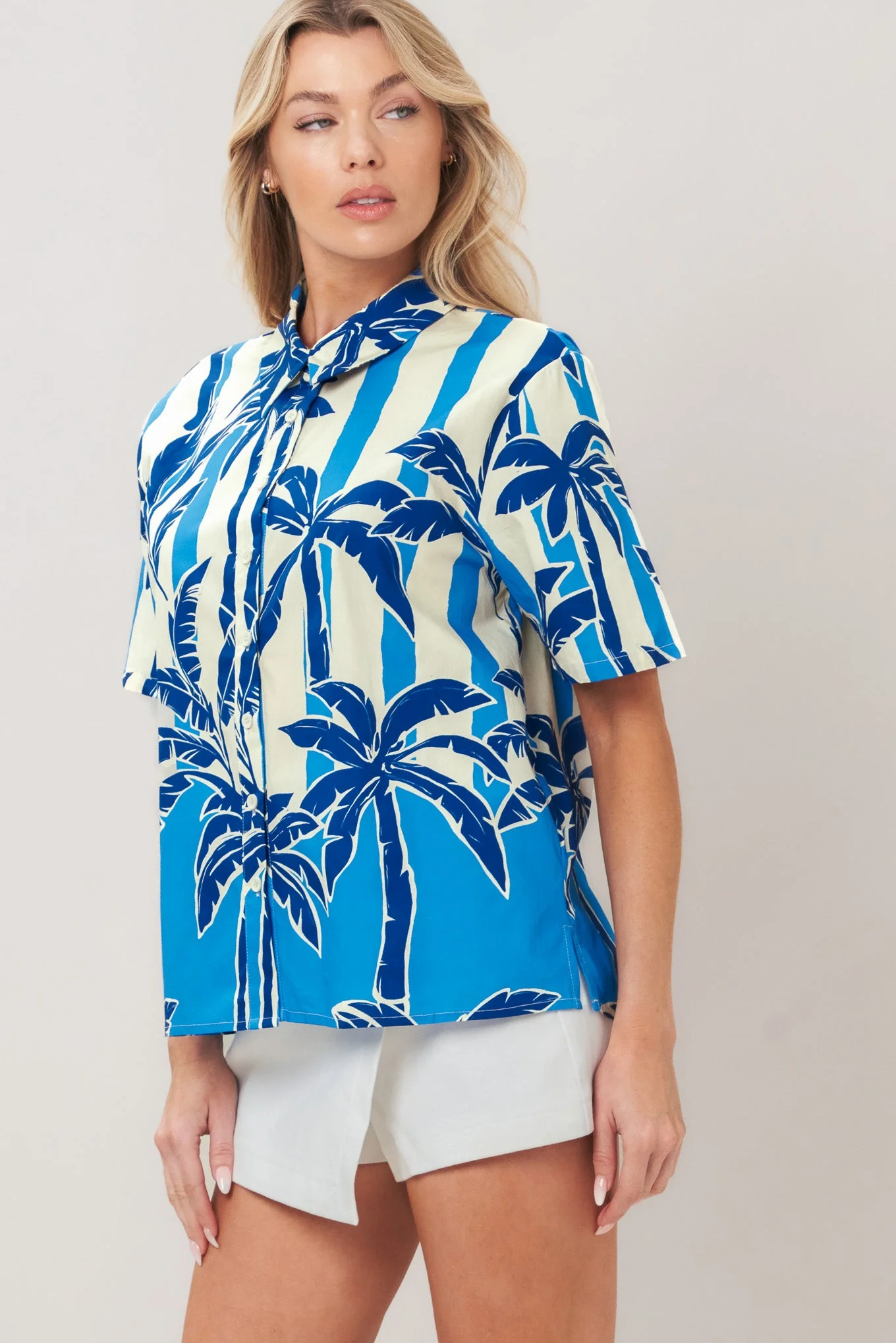 Noir Resort Woven Top - Image 3