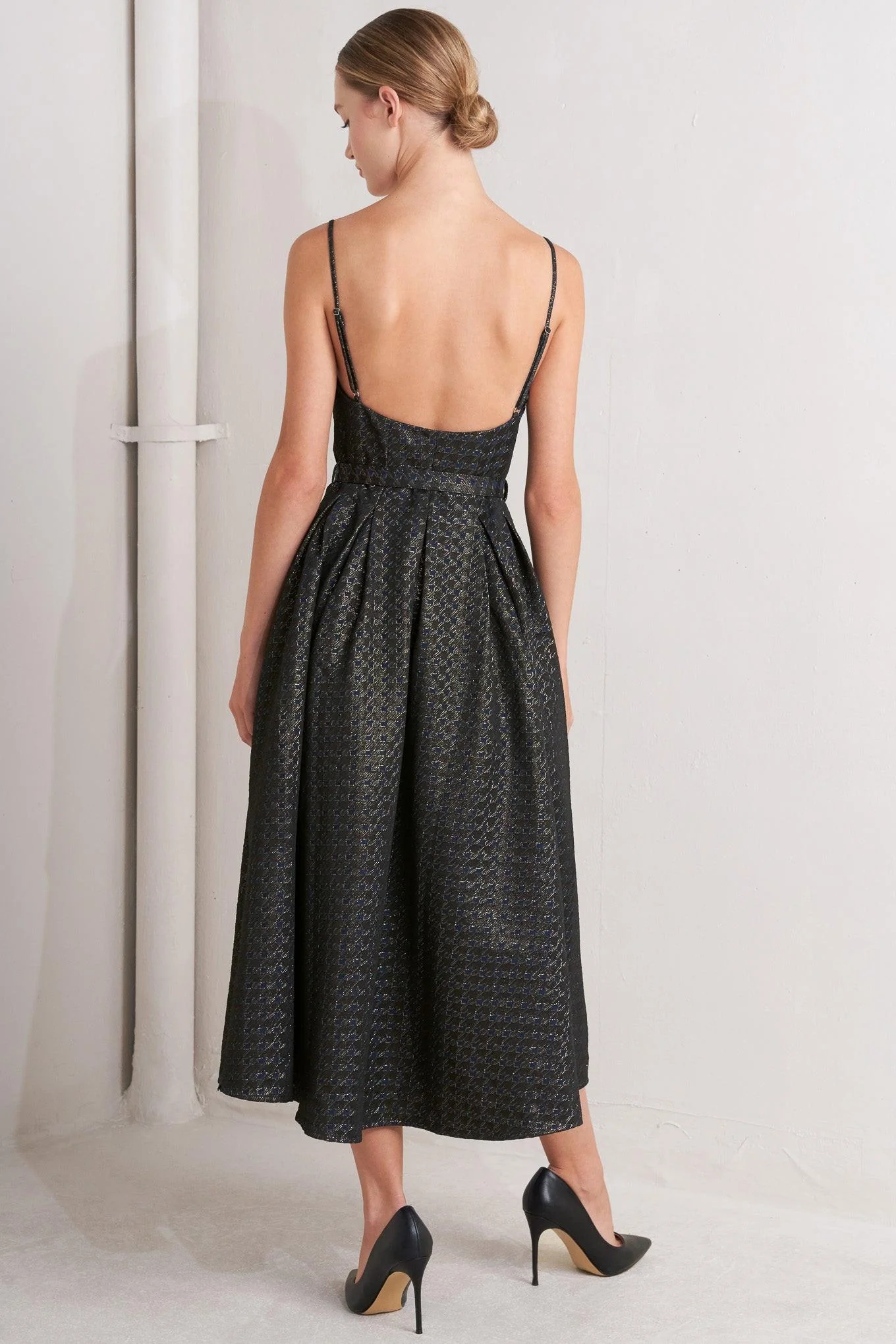 Noir Tapestry Woven Midi Dress - Image 5