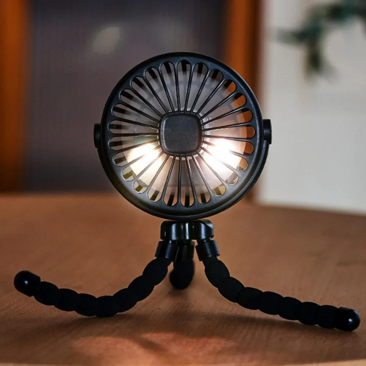 Octopus-Shaped Flexible Mini Fan - Image 8