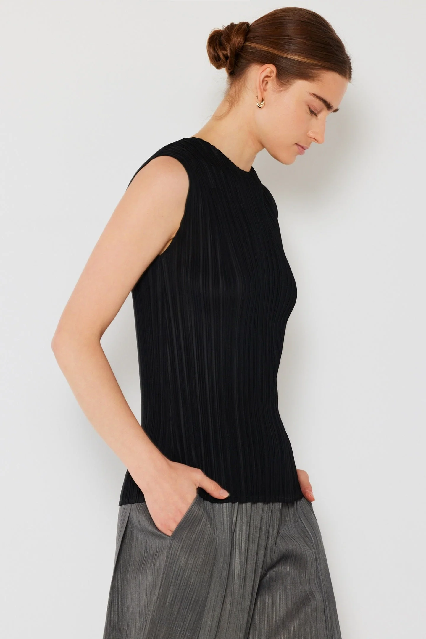 Marina West T01SL Pleated Sleeveless Tank Top - Image 6