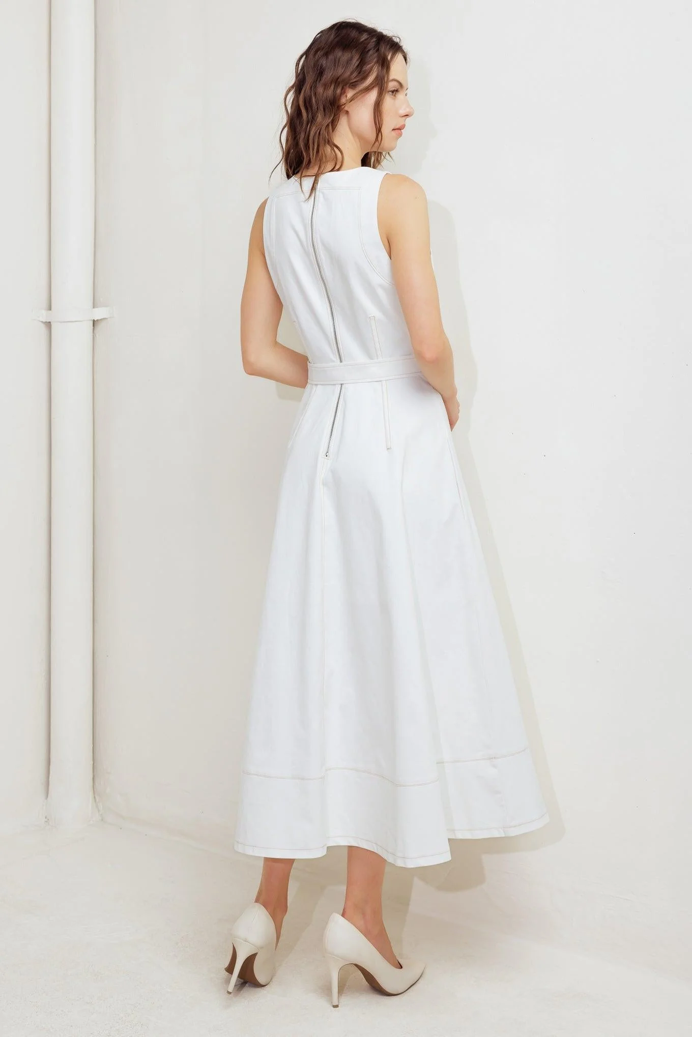 Poet’s Muse Woven Midi Dress - Image 3