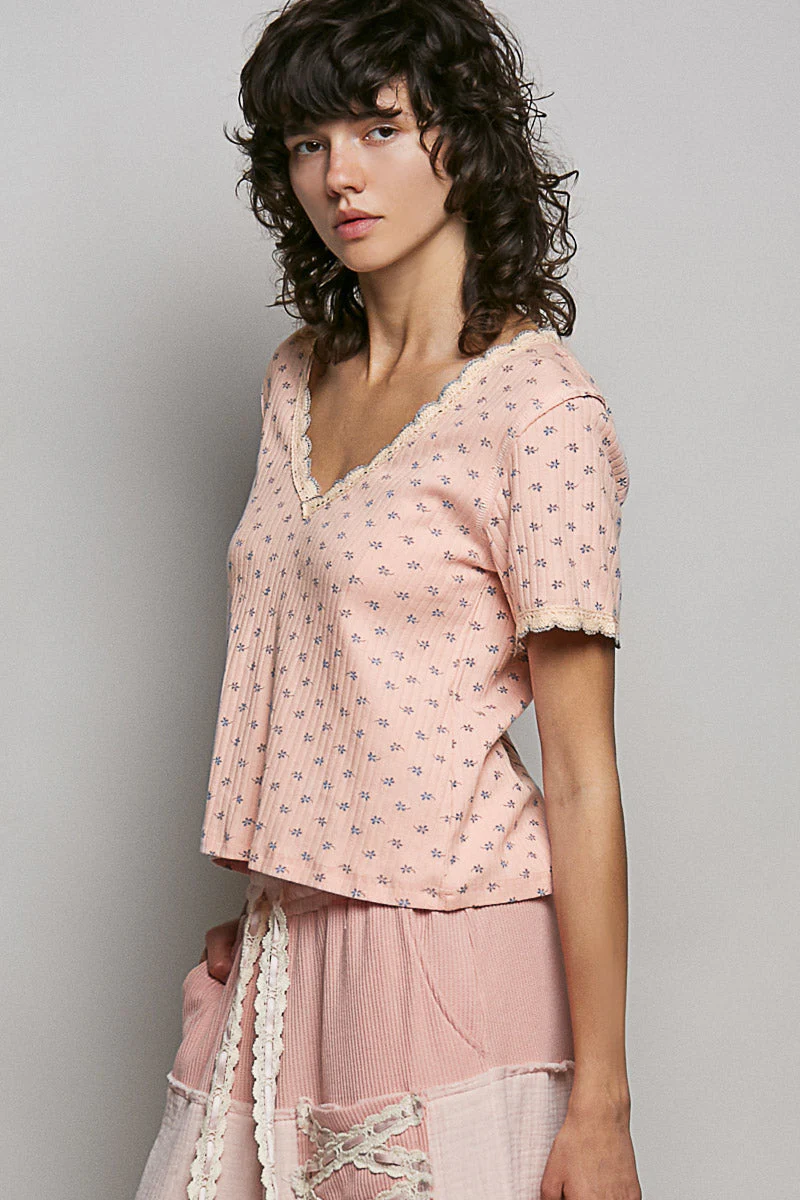 POL Floral V-Neck Short Sleeve Rib T-Shirt in Pink - Image 3