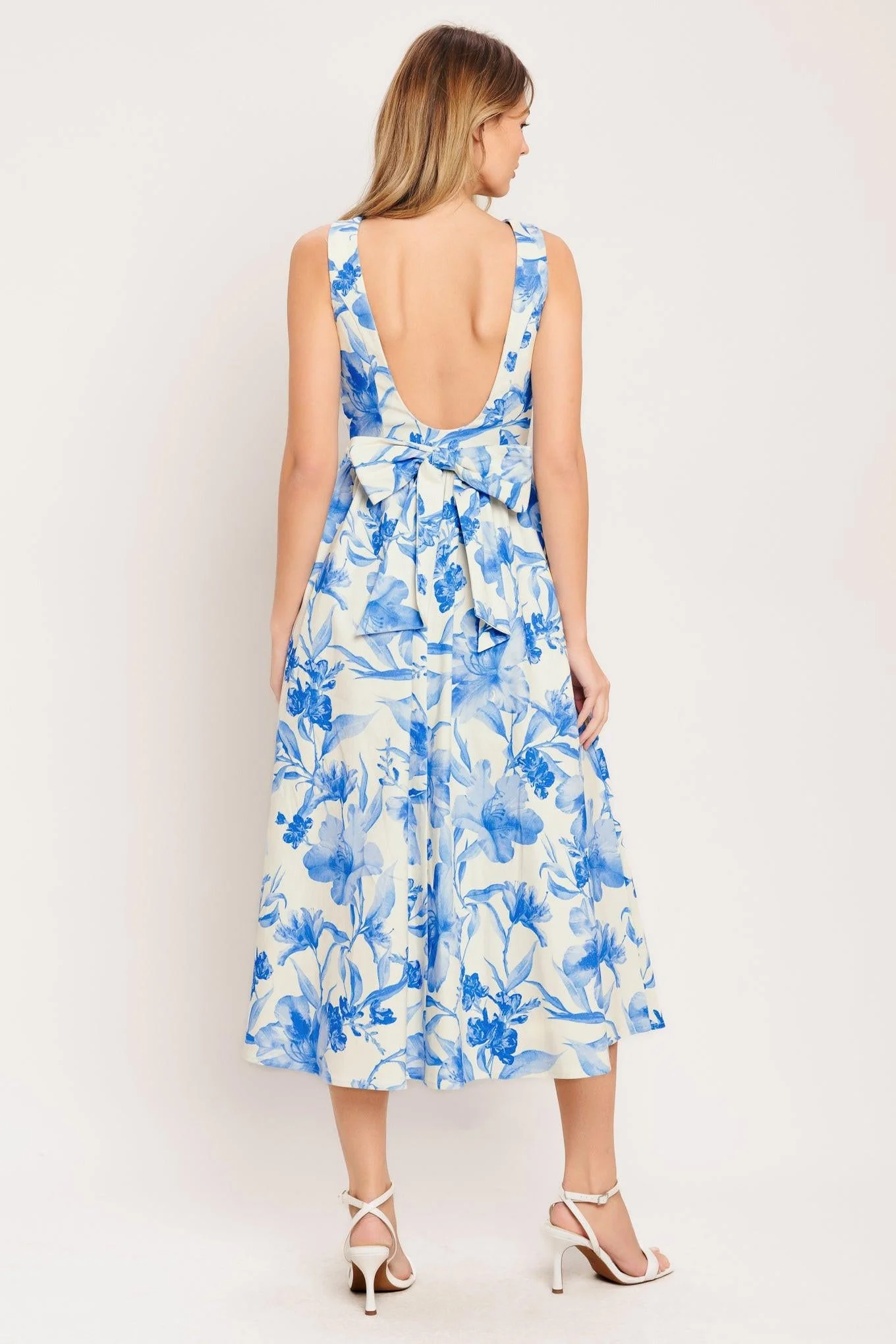Porcelain Floral Woven Midi Dress - Image 2