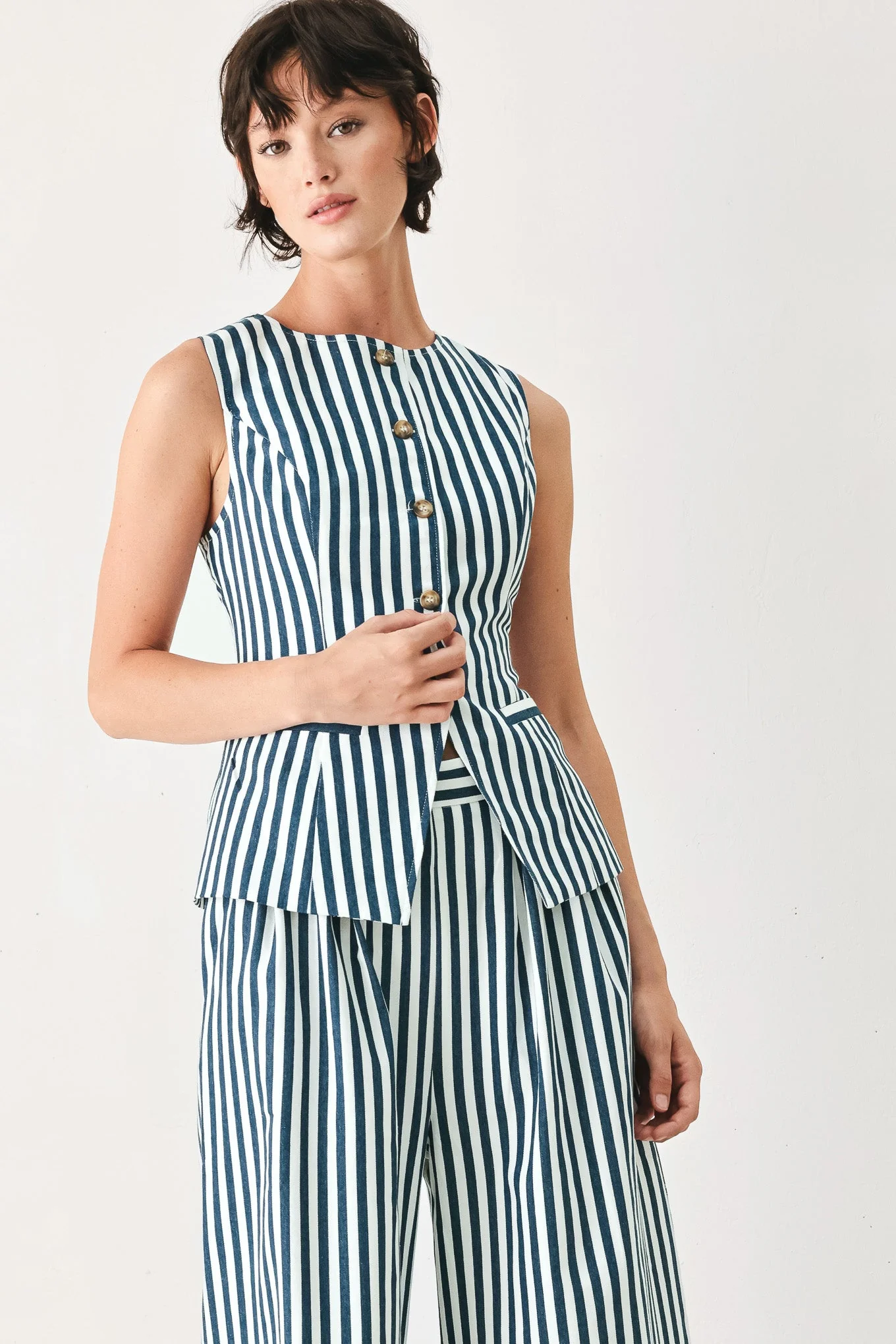 Portside Stripe Woven Vest - Image 5