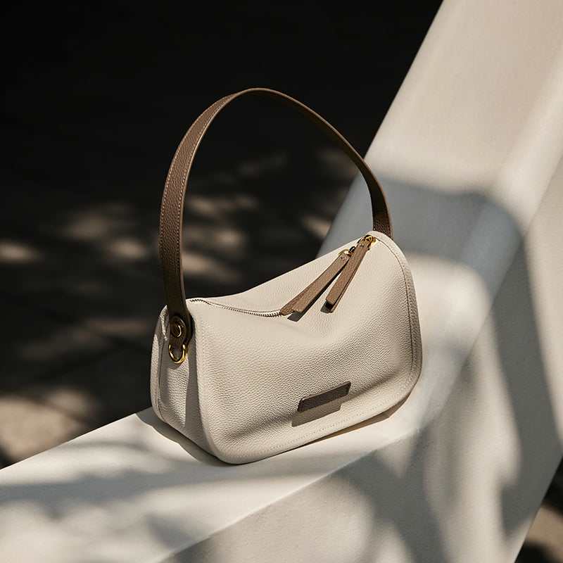 Premium Leather Baguette Shoulder Bag - Image 4