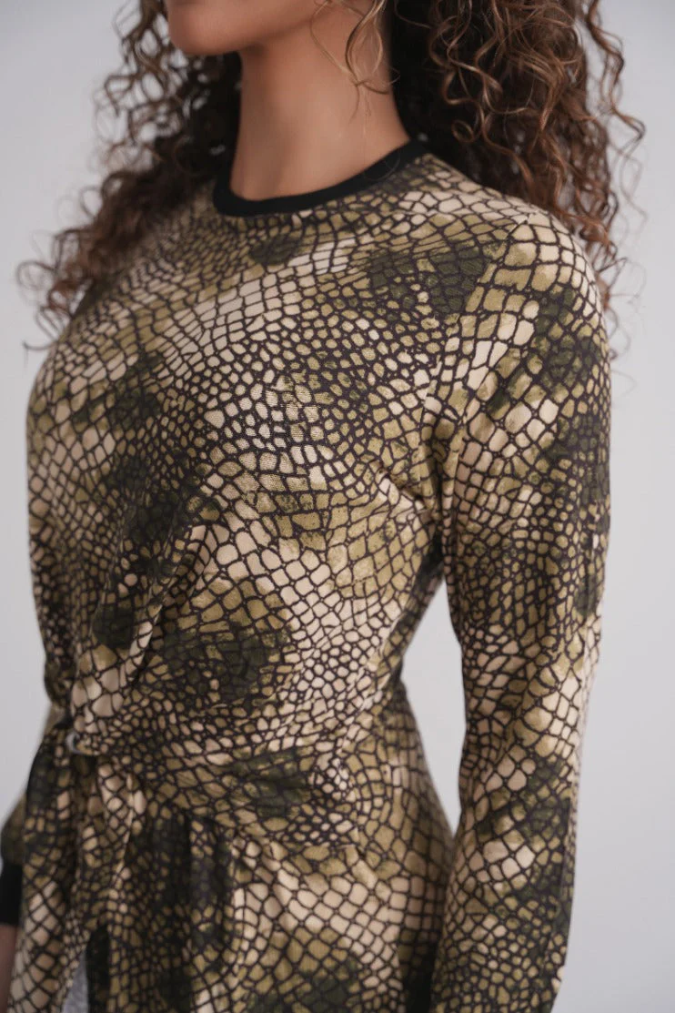 Printed Front Tie Nursing Nightgown - Image 2