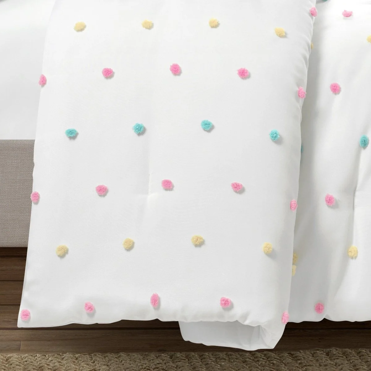 Rainbow Tufted Dot Comforter Set - Image 10