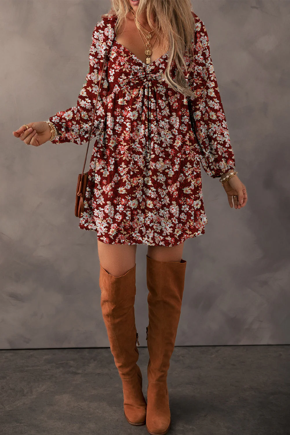 Red Floral Print Sweetheart Neck Shirred Back Mini Dress - Image 3