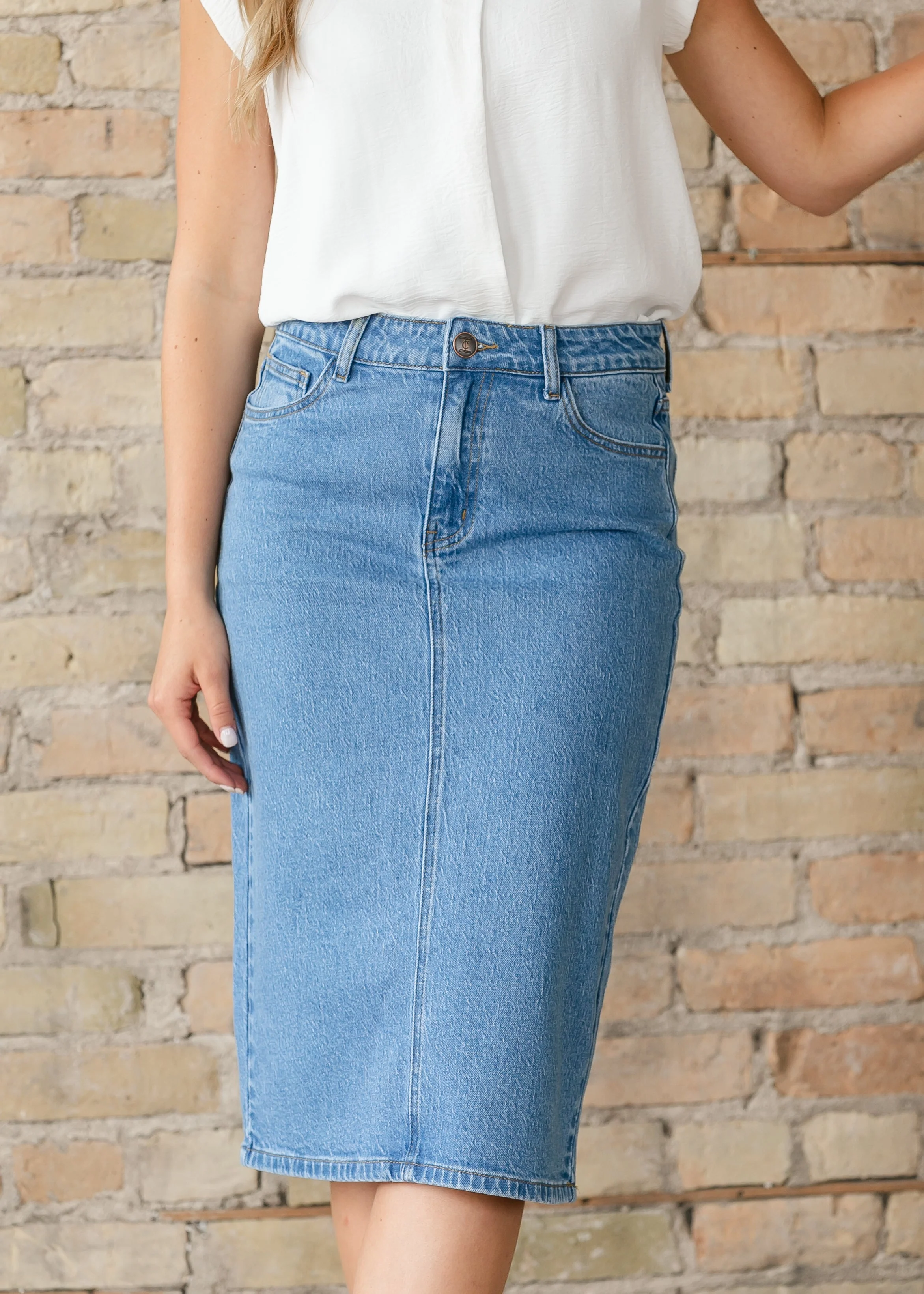 Remi Denim Classic Wash Midi Skirt - Image 17