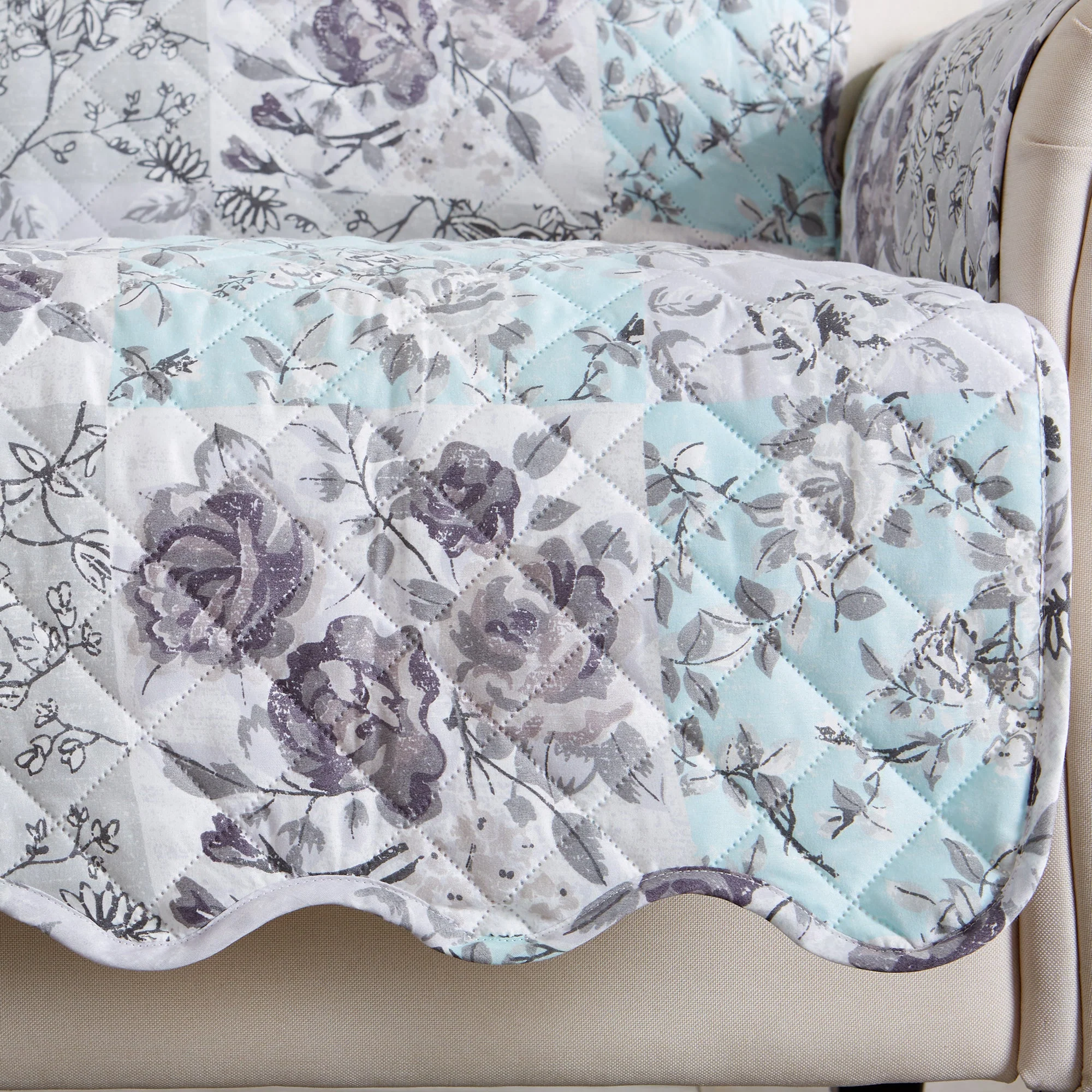 Reversible Floral Patchwork Furniture Protector - Maribel Collection - Image 56