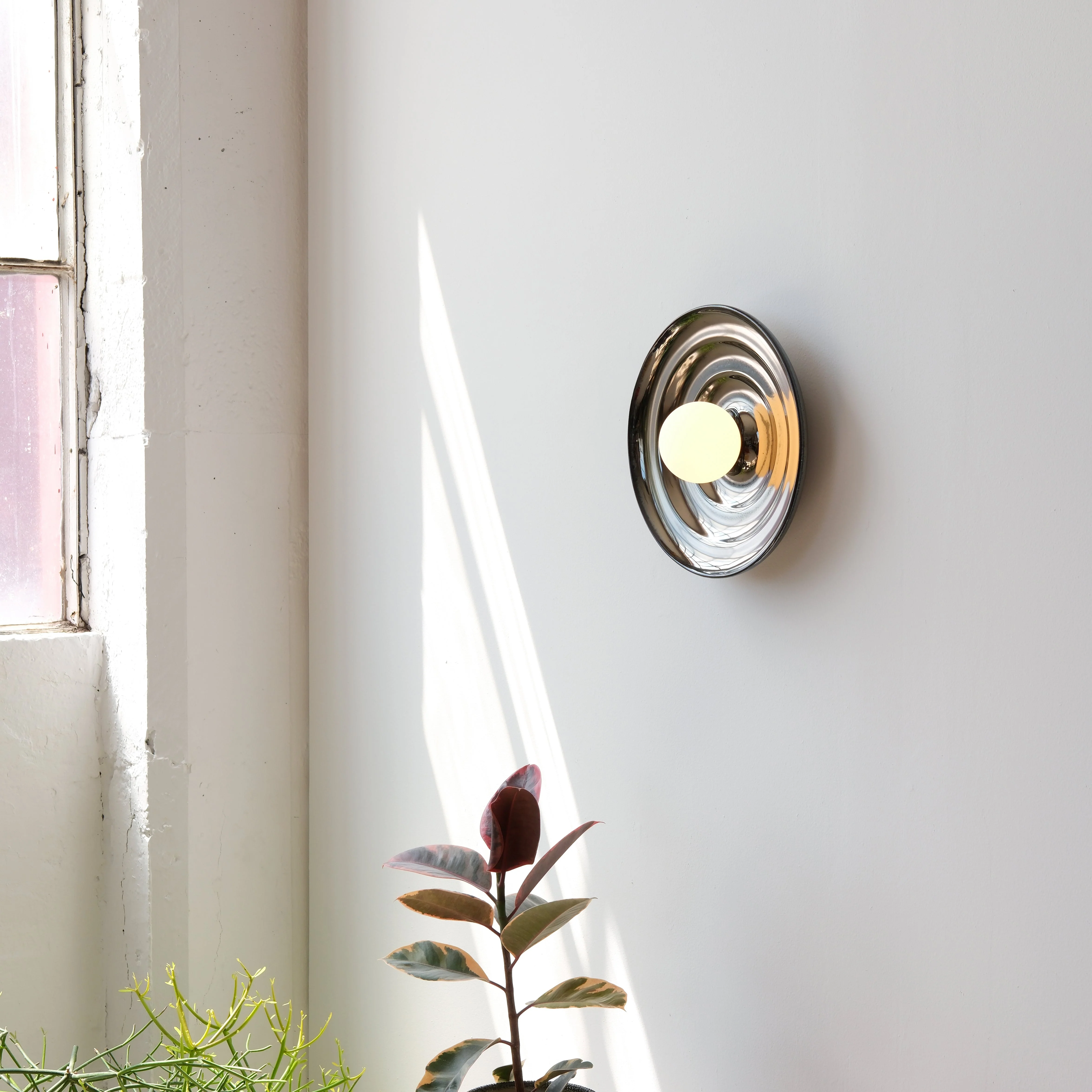 Ripple Bowl Sconce - Image 3