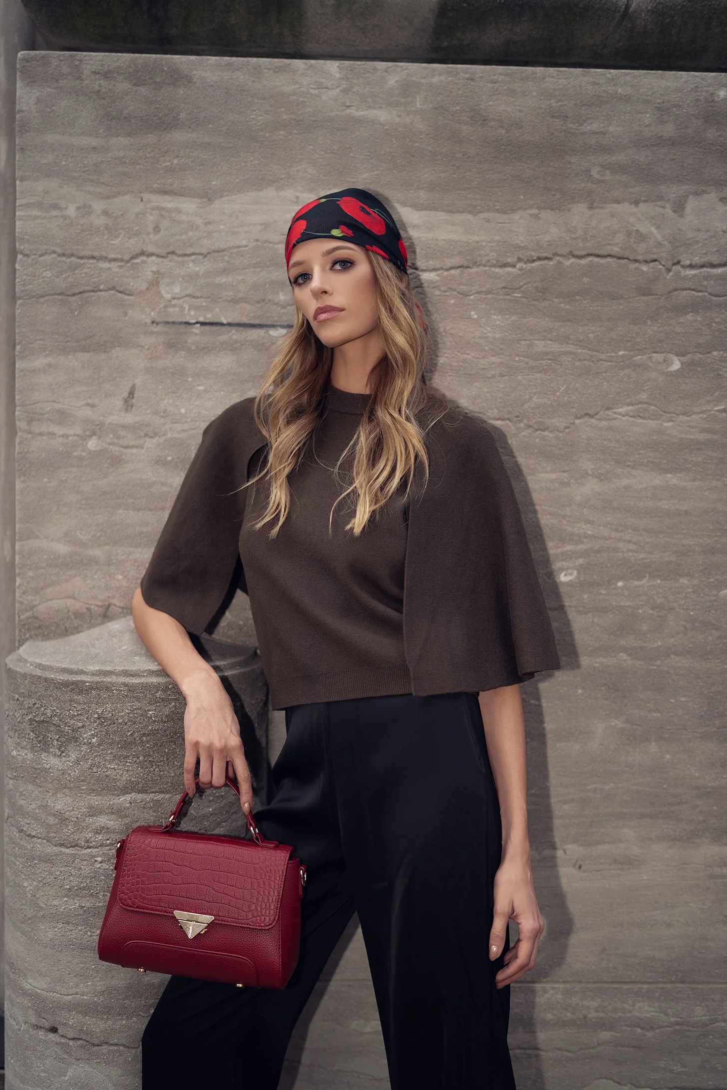 Saphira Shoulder Bag - Image 2