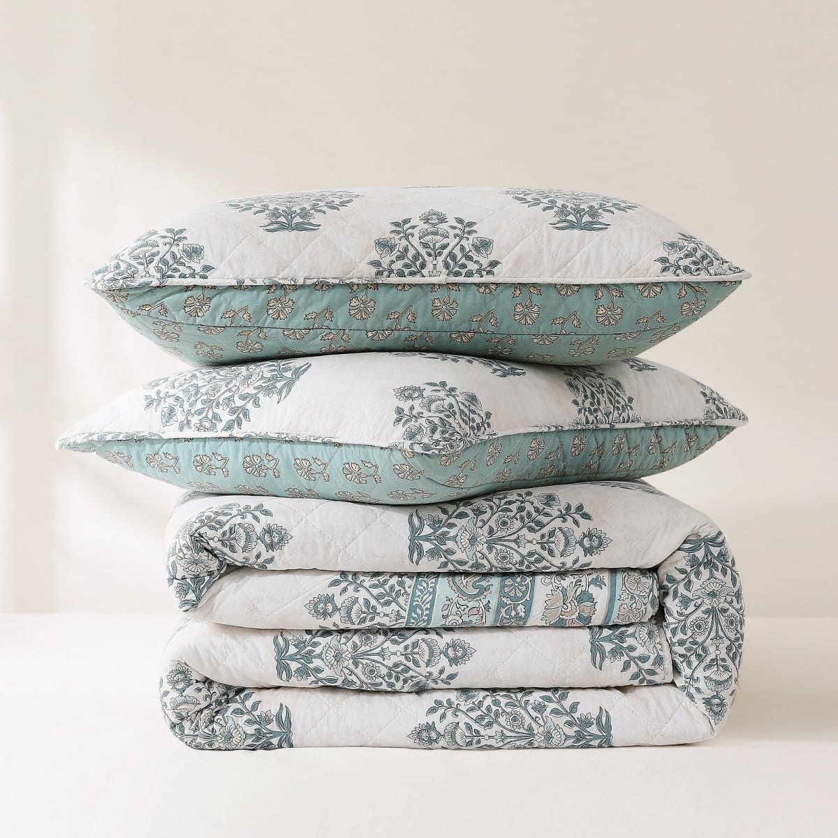 Sofia Flower Block Bouquet Reversible Cotton Quilt 3Pc Set - Image 4