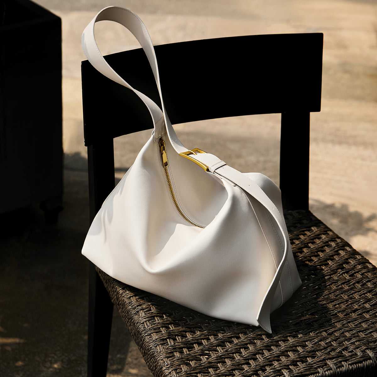 Soft Leather Slouch Shoulder Hobo Bag - Image 28