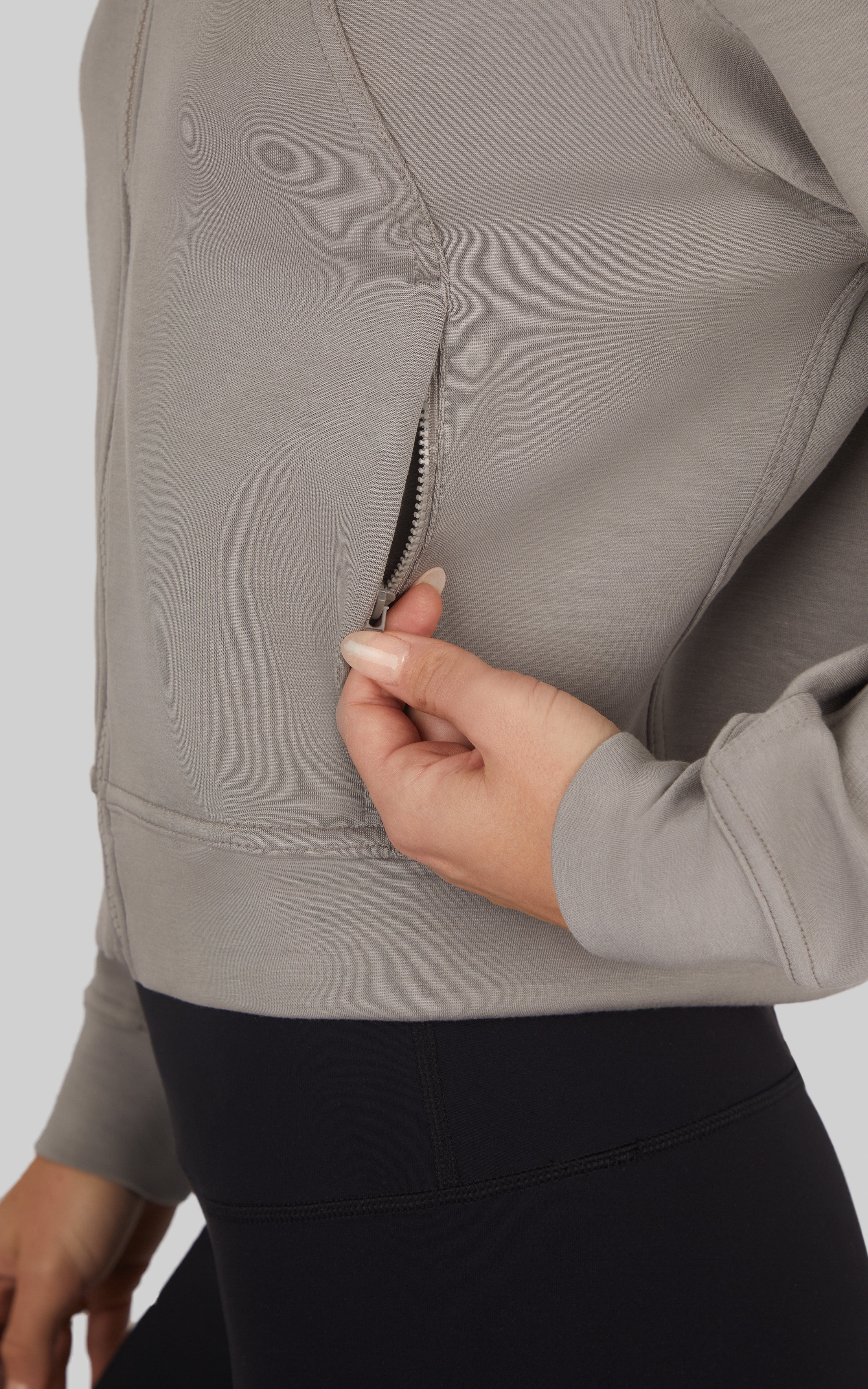 Softlite Full Zip Jacket - Image 41