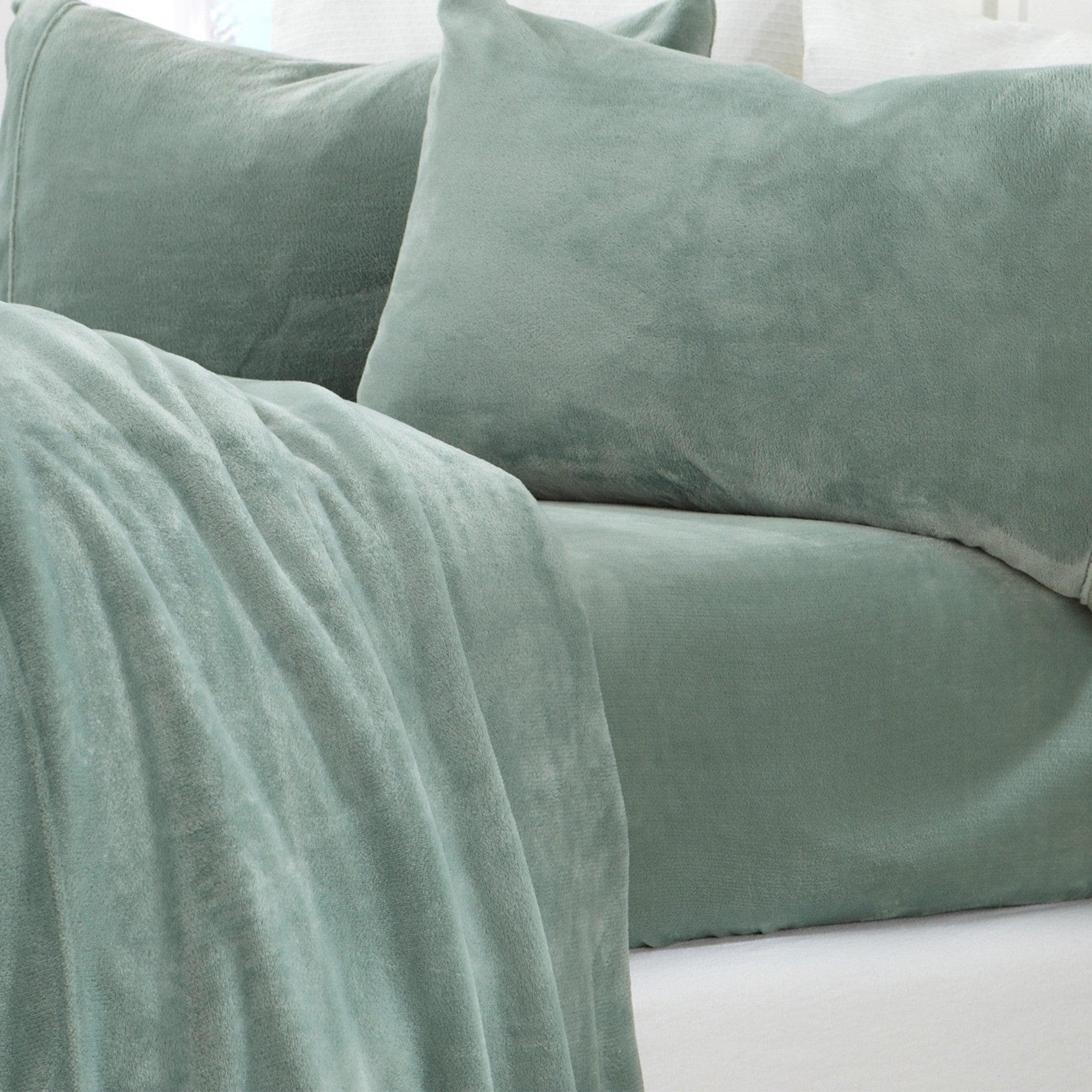 Solid Plush Sheet - Velvet Luxe Collection - Image 2