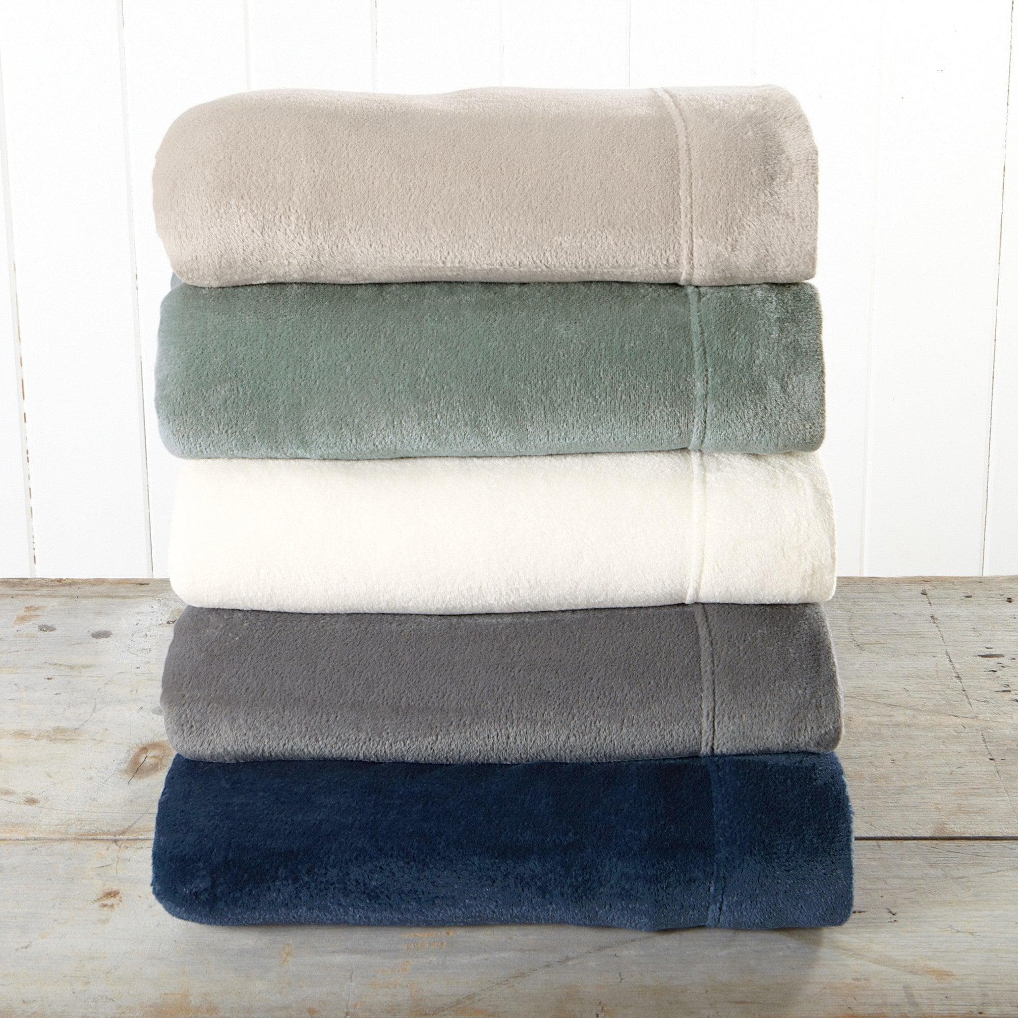 Solid Plush Sheet - Velvet Luxe Collection - Image 28