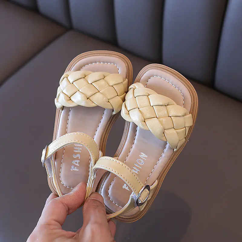 Summer New Girls' Fashion Woven Sandals - Image 37