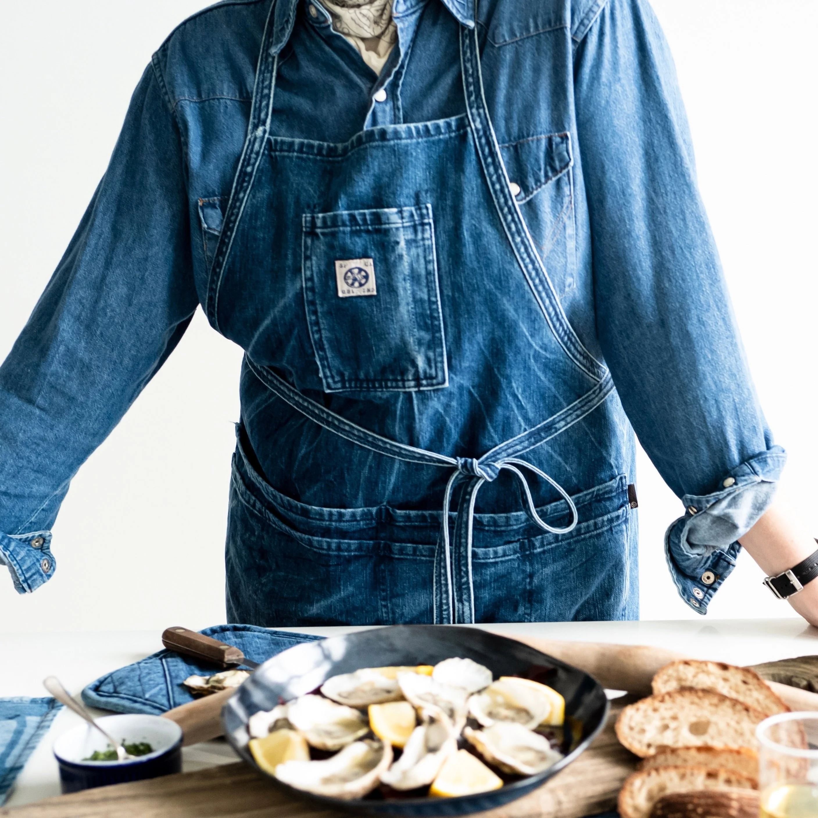 The Classic Apron - Image 8