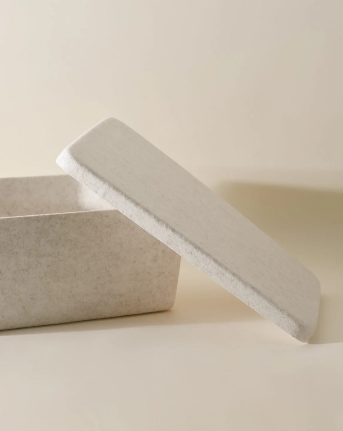 The Sculpted Large Lid - Image 3